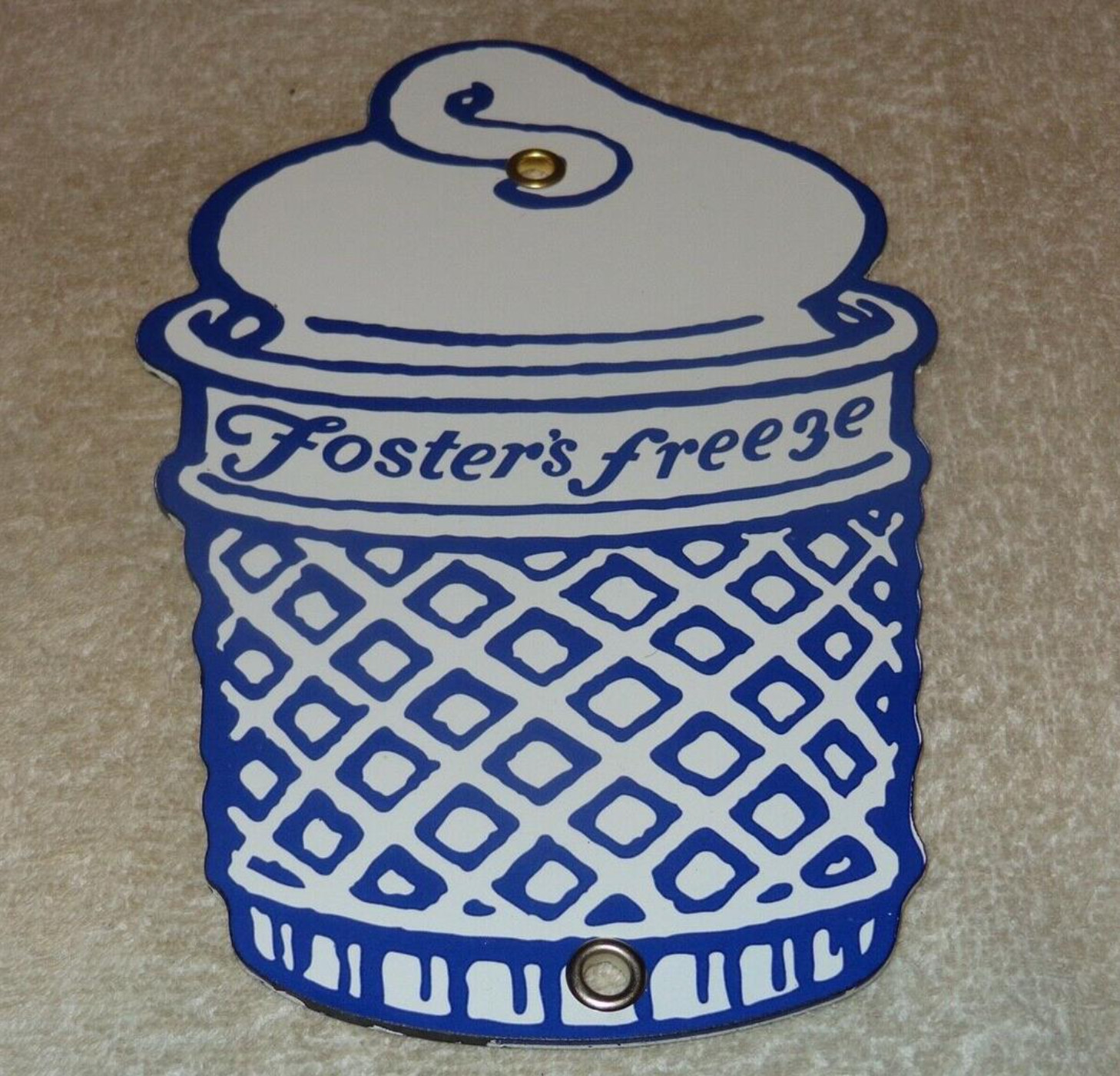 5×8 in FOSTER`S FREEZE ICE CREAM CONE SIGN DIE CUT HEAVY METAL PORCELAIN # Z 520