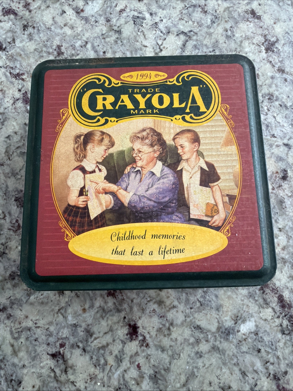 Crayola 1994 Vintage Crayon Collectors Tin Childhood Memories, 64 Crayons