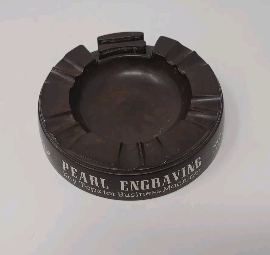 Vintage Bakelite Advertising Ashtray – NYC