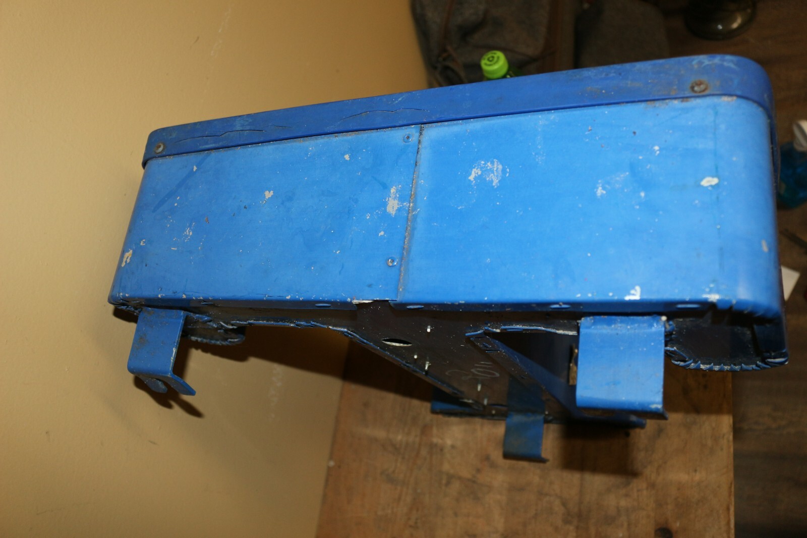 Vintage Blue 20″ Letter T Neon Lighted Gas Oil Beer Sida Pop Chevrolet Ford Sign