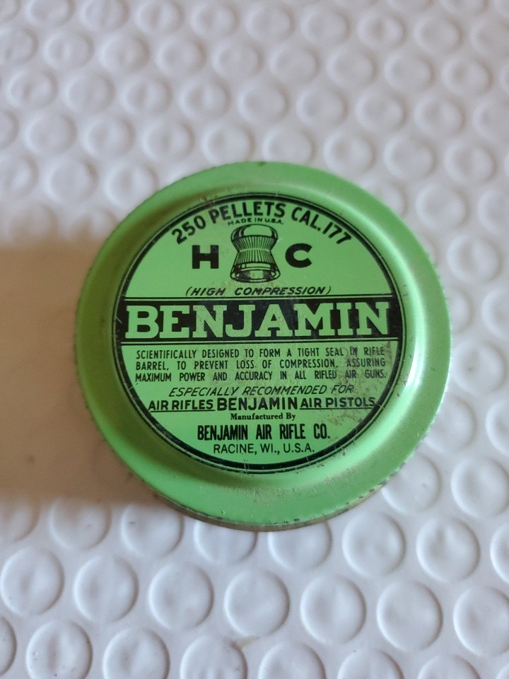 Tin Can BENJAMIN 250 Pellets Cal.177 Empty Tin Can Collectible (EMPTY) Vintage