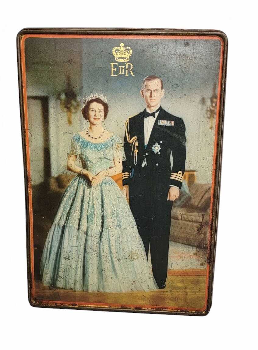 Vintage QUEEN ELIZABETH II PRINCE PHILIPP 1950s Edward Sharp Biscuit Tin