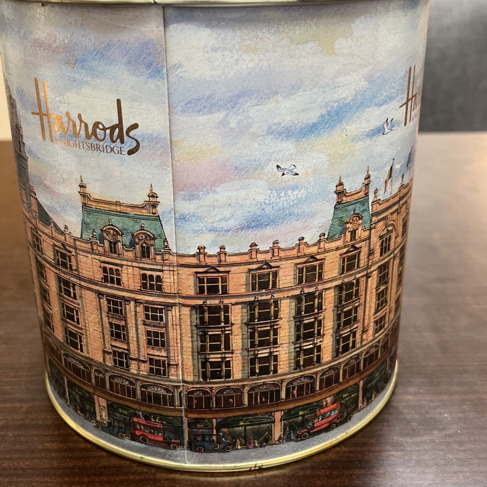 Vtg Harrods Knightsbridge EMPTY Biscuit (Cookie) Tin British London Traditional