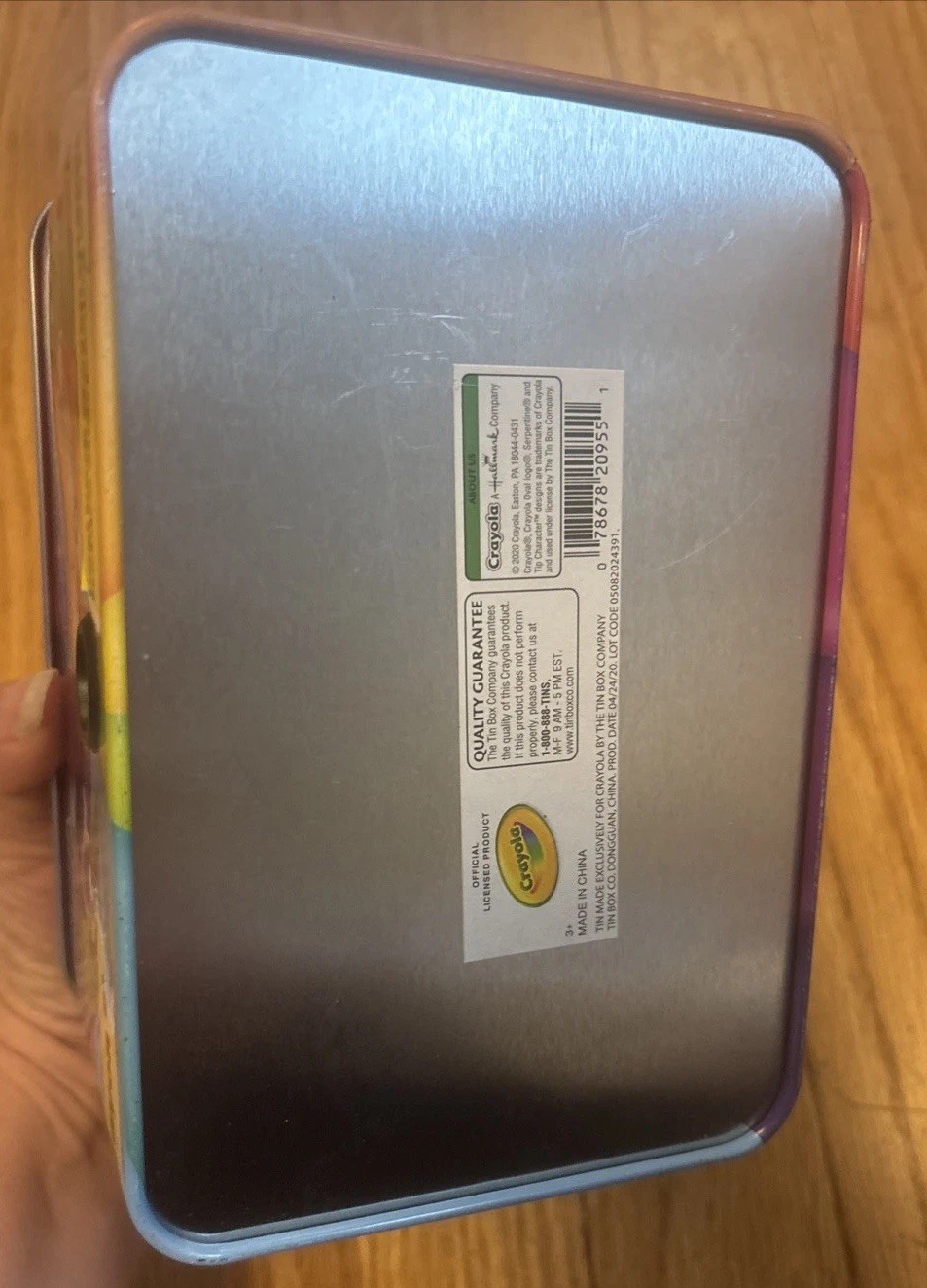 Hallmark Crayola Crayons Tin With Sharpener Organizer Storage Rare
