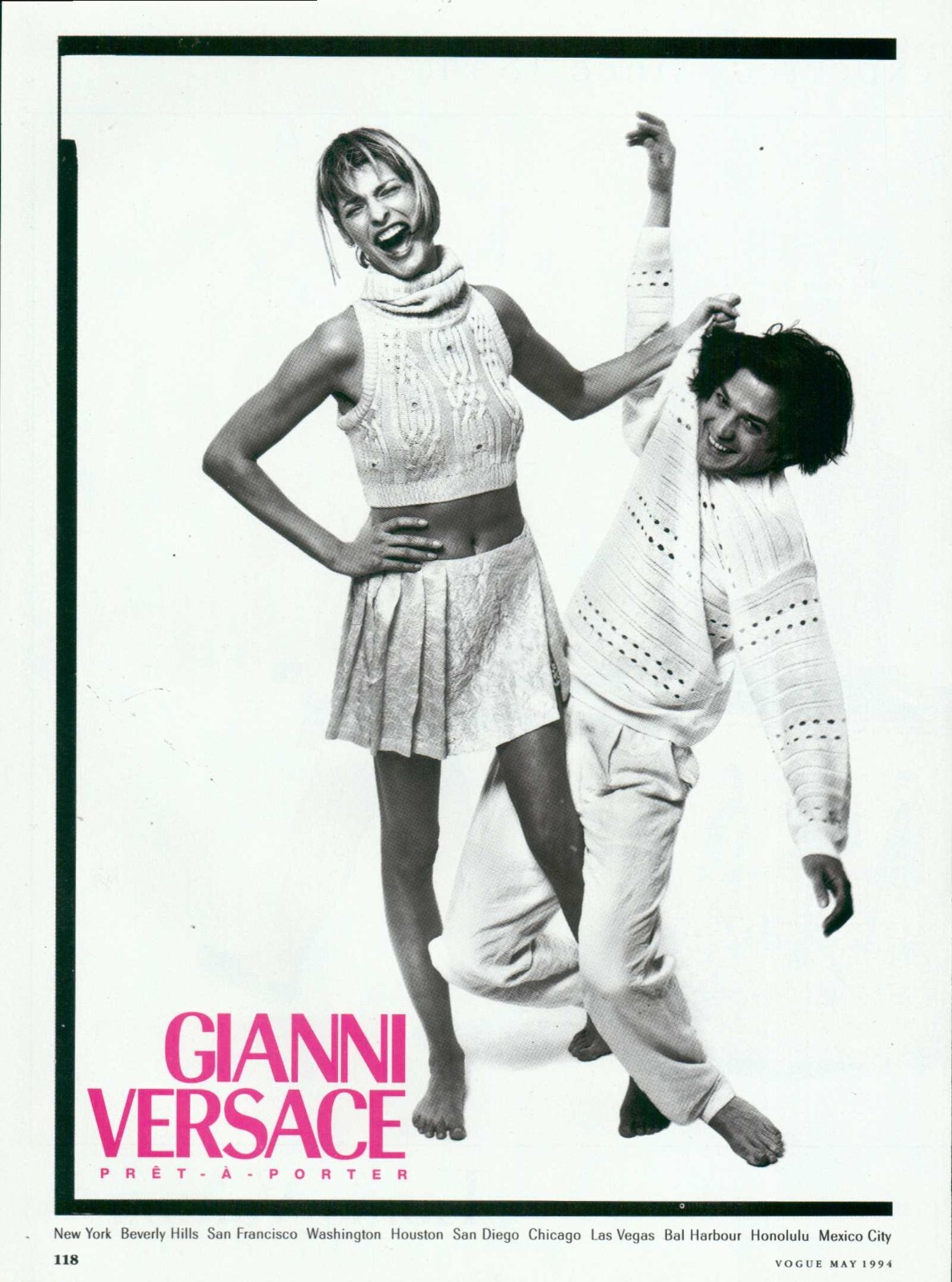 Versace Linda Evangelista Magazine Print Ad Couture Richard Avedon 1pg 1994