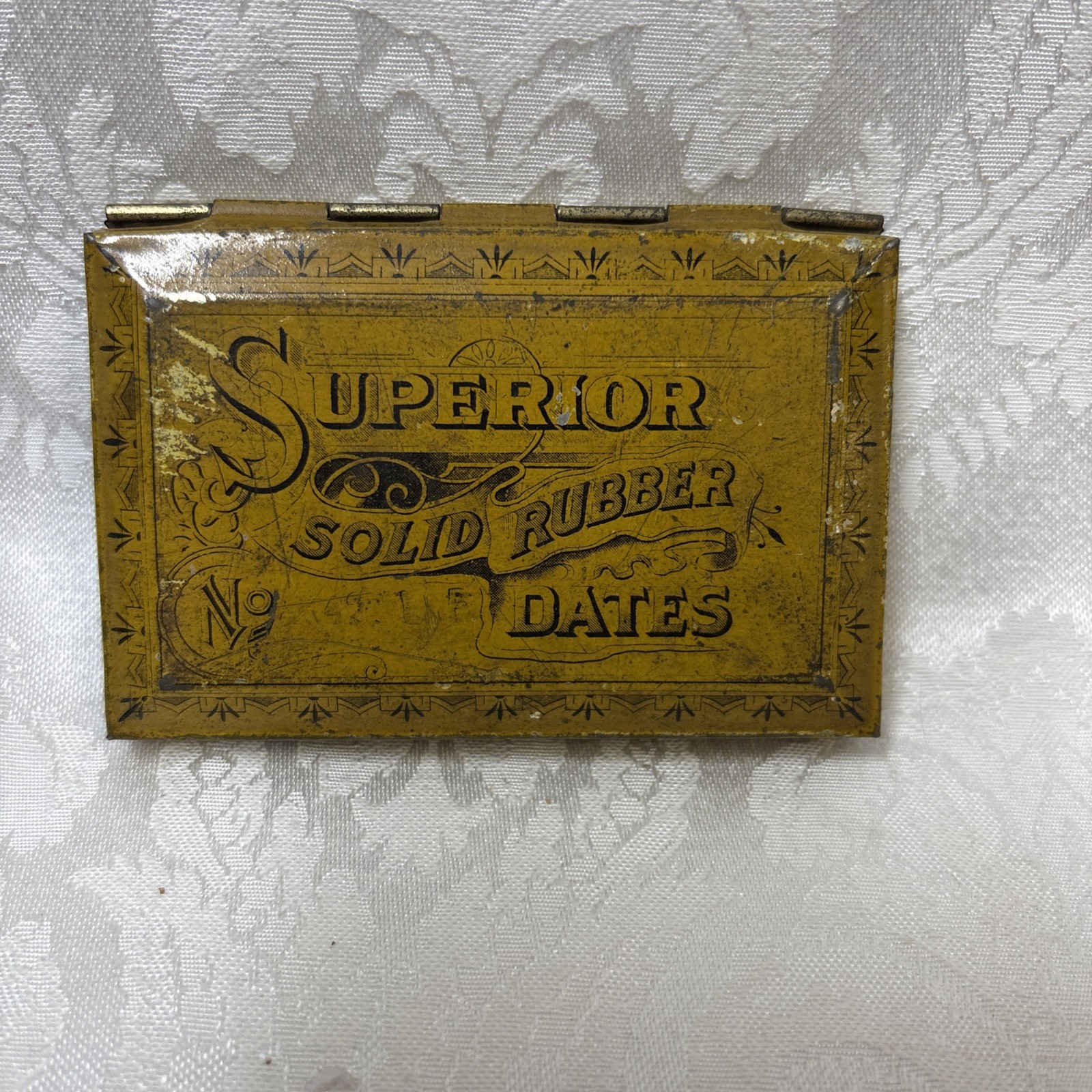 Antique Tin For Superior Solid Rubber Dates 40 PICA With stamps USA Pat 8-9-1910
