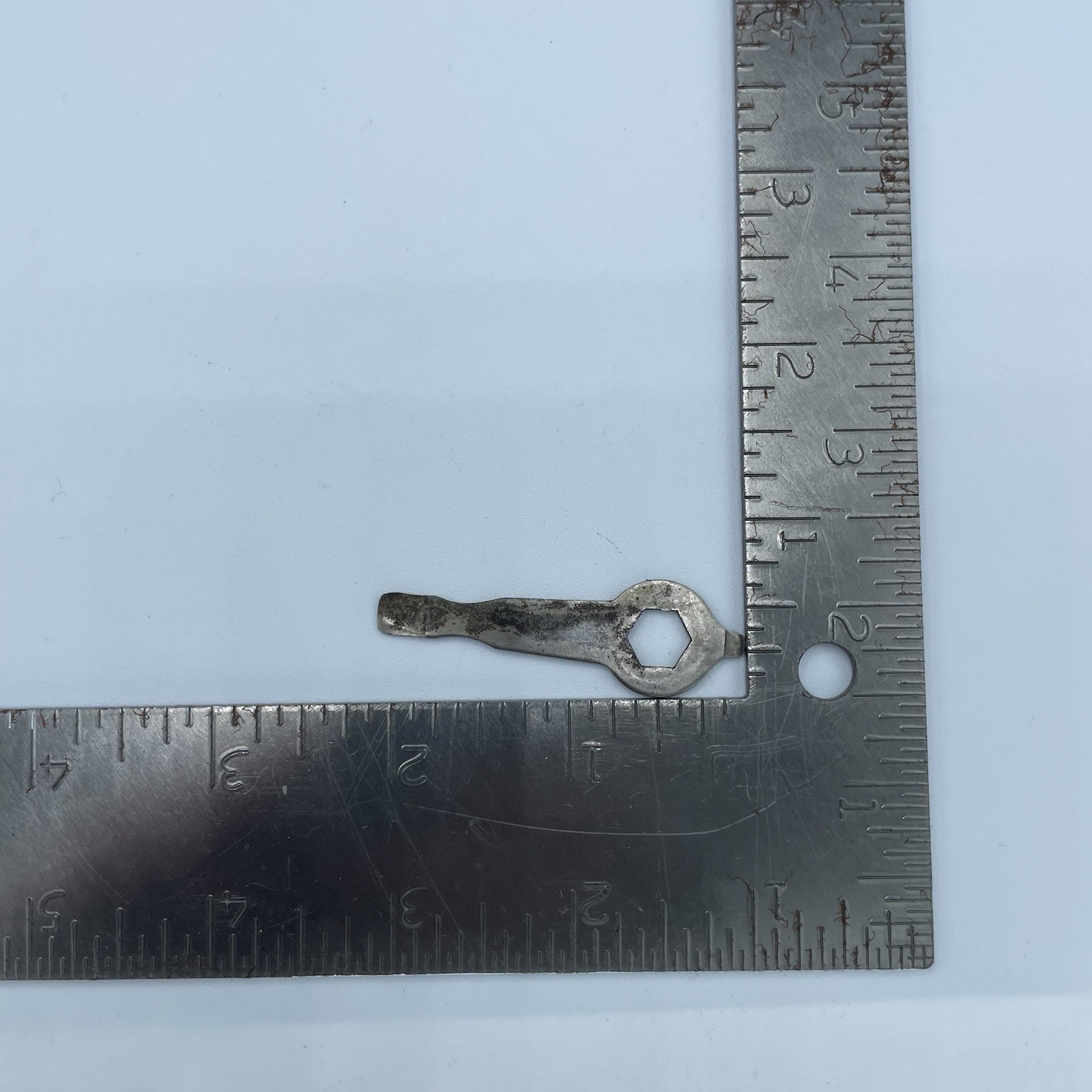 Vintage Shakespeare Co Advertising Metal Fishing Reel Tool Wrench Screw Driver