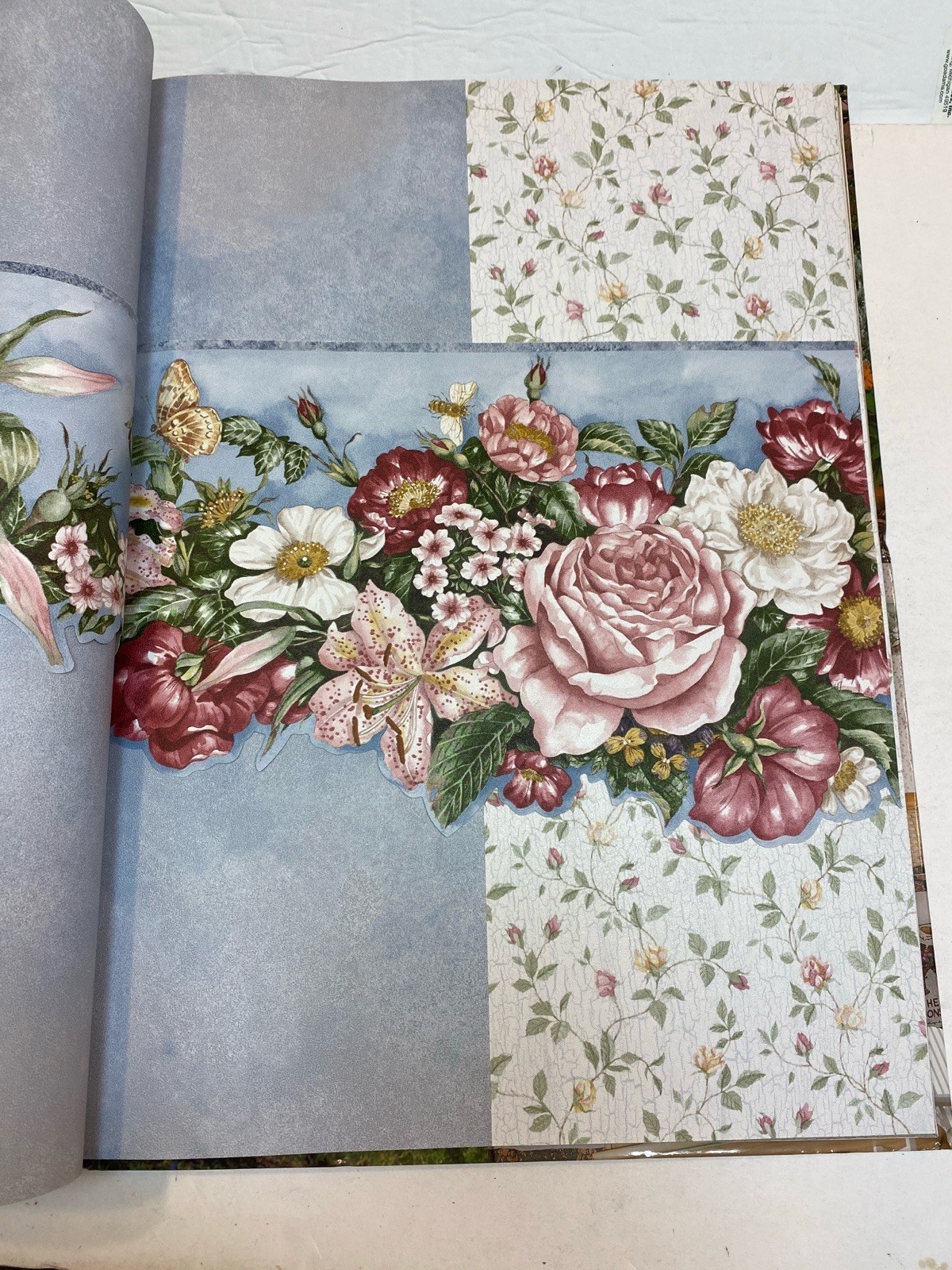 Heart of the Country International Sample Book Wallcovering Paper Vintage Floral