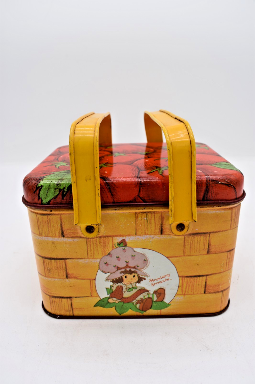 Vtg Strawberry Shortcake Tin Basket American Greetings