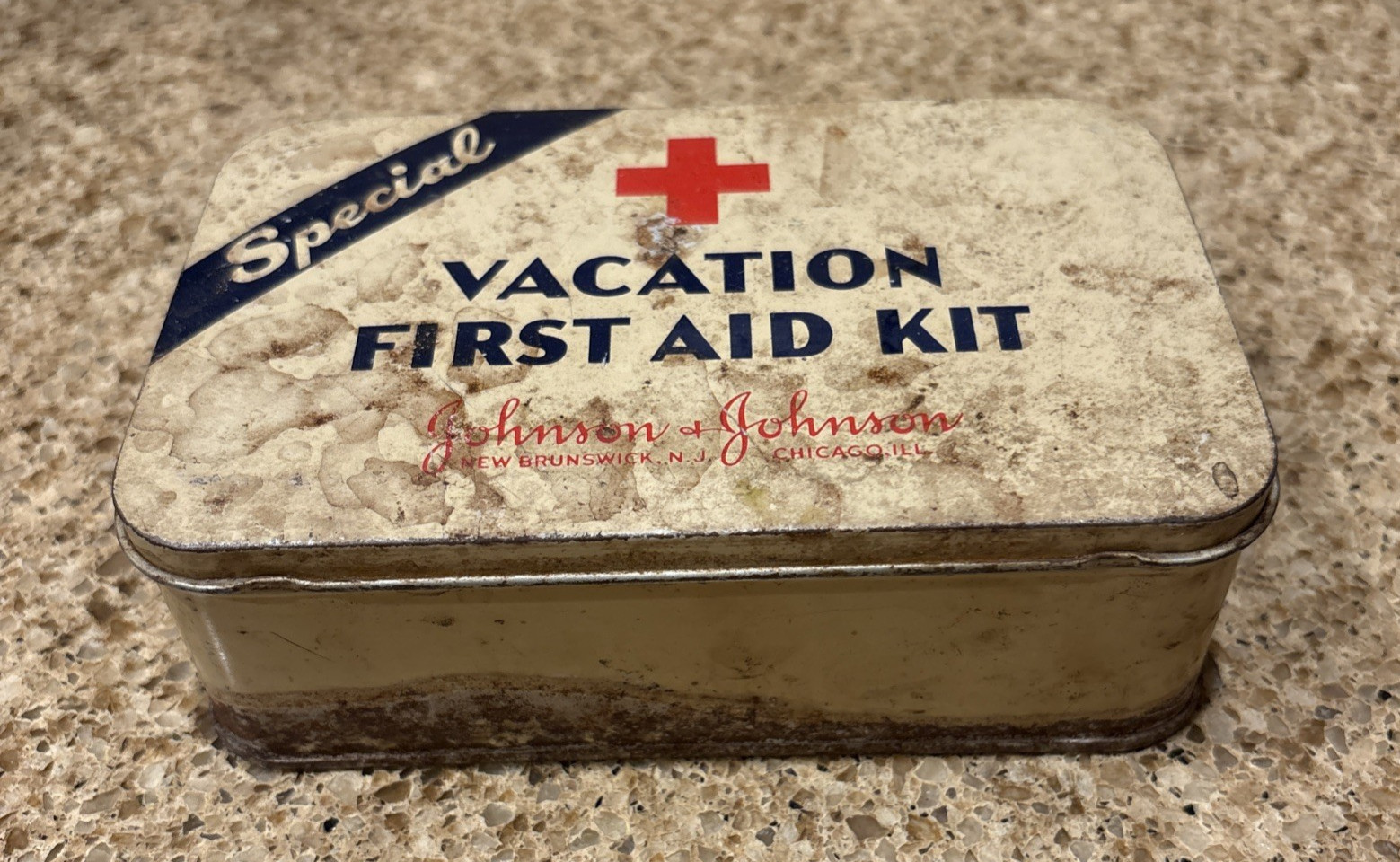 Vintage 1940s 1950s Johnson Johnson Special Vacation First Aid Kit Tin New Bruns