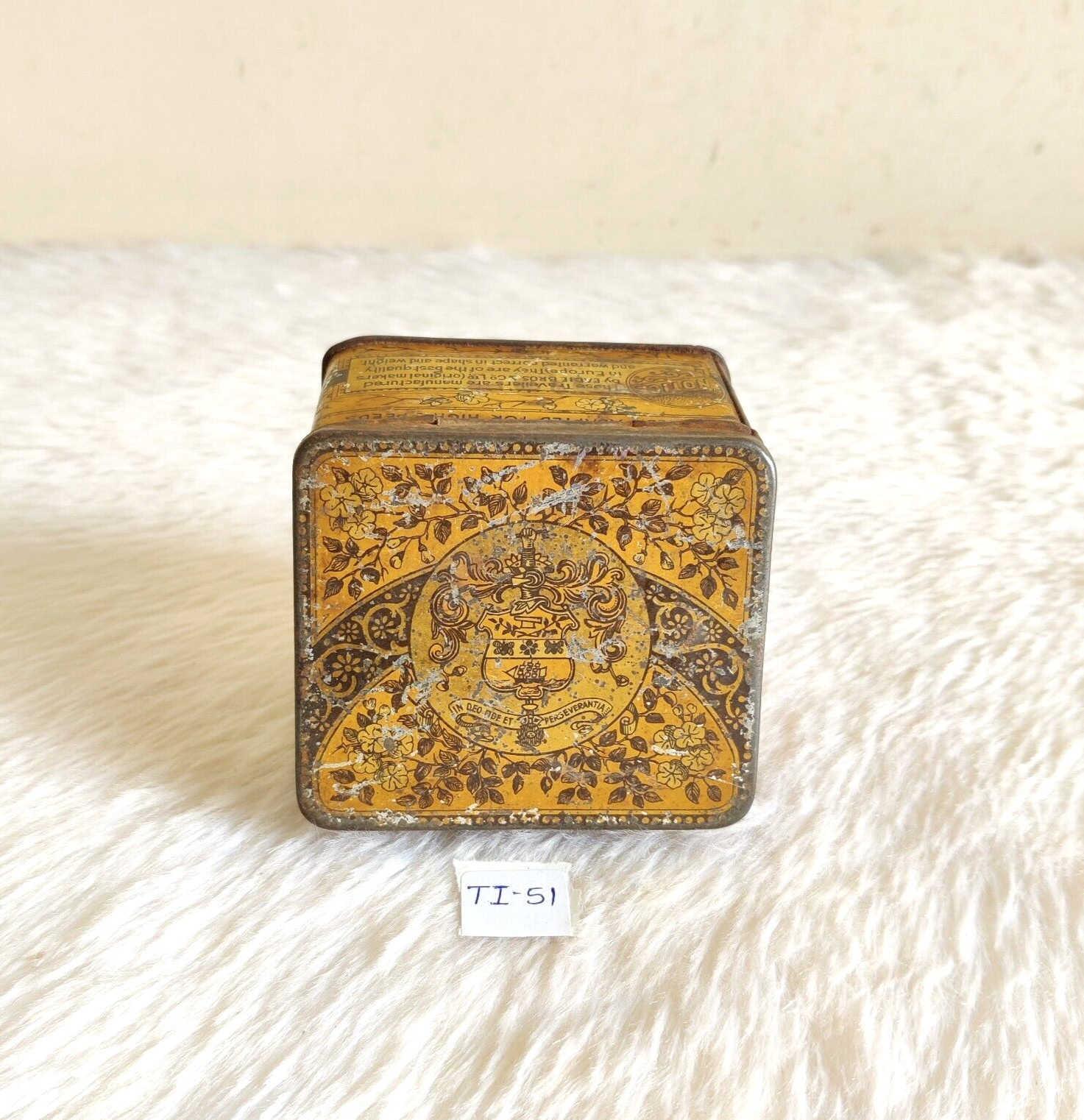 1940s Vintage Eadies Ring Travellers Litho Tin Box Scotland British TI51