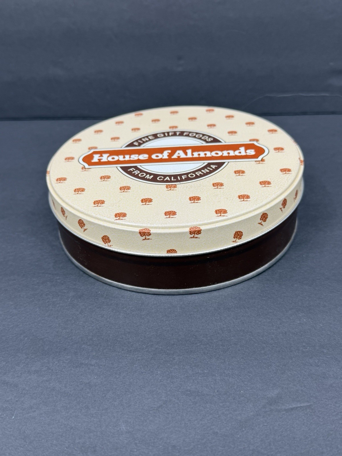 Vintage HOUSE OF ALMONDS Tin Container w/ Lid Fine Gift Foods California EUC