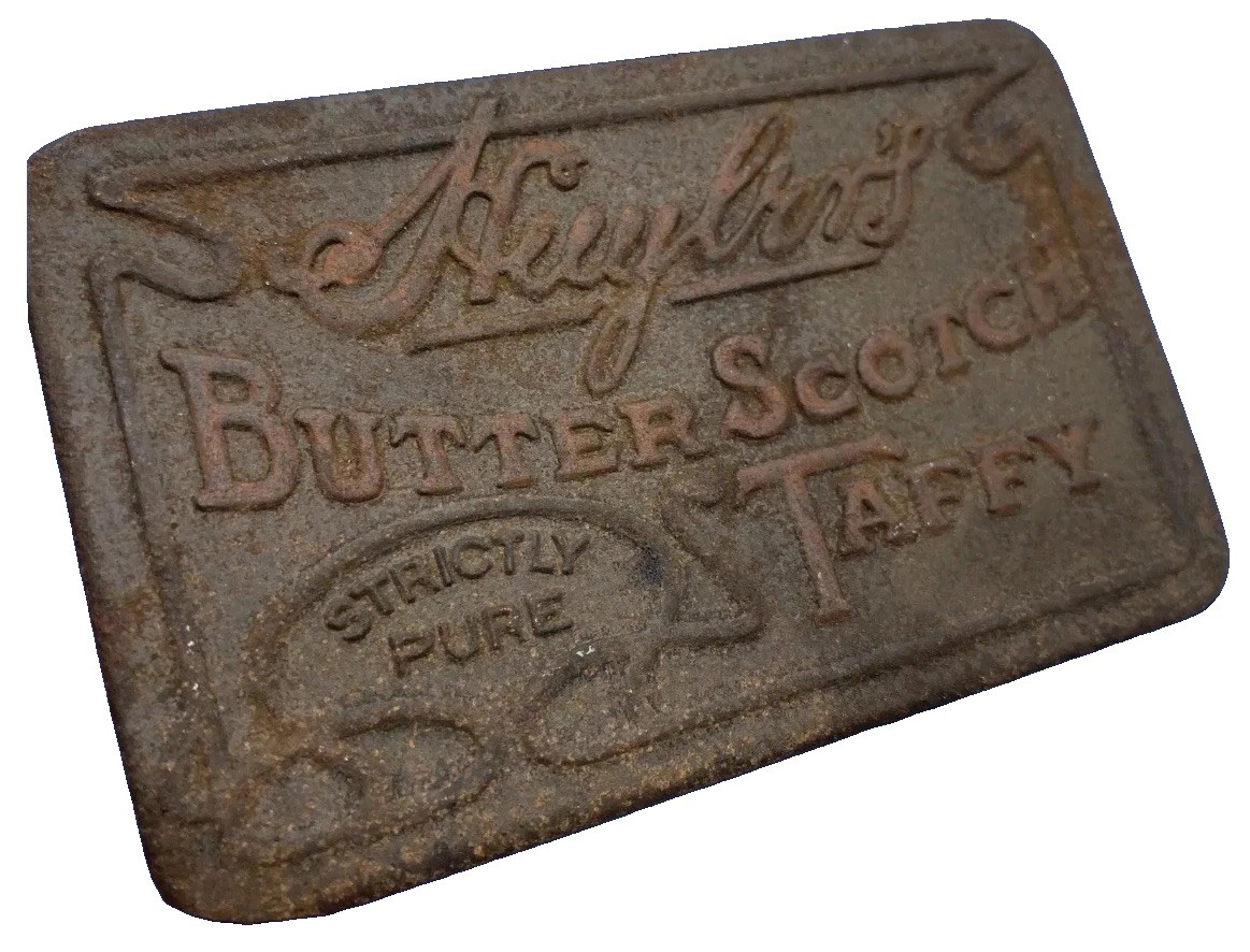 Huyler’s of New York Butter Scotch Taffy Advertising Tin Strictly pure patina