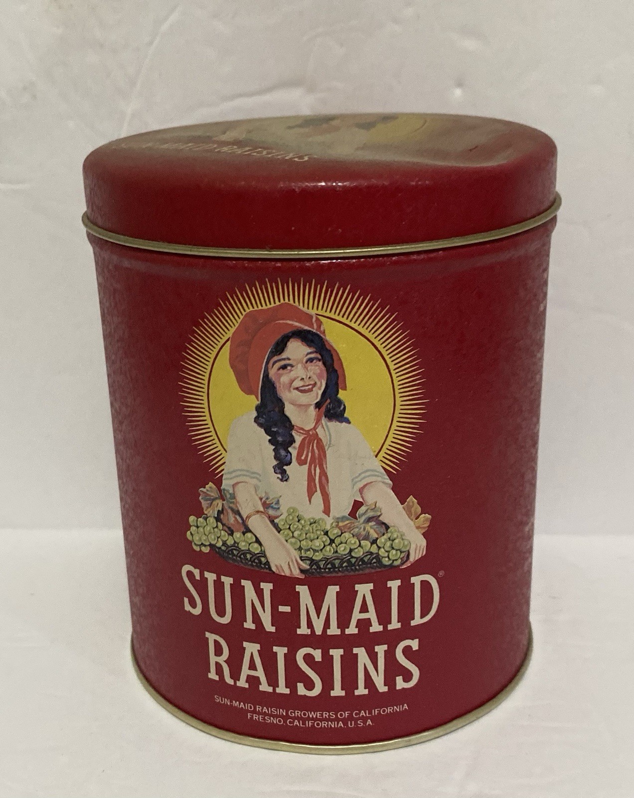 Vintage Round Sun-Maid Raisins Empty Tin Multi-Color Recipe 5″ High Bristolware