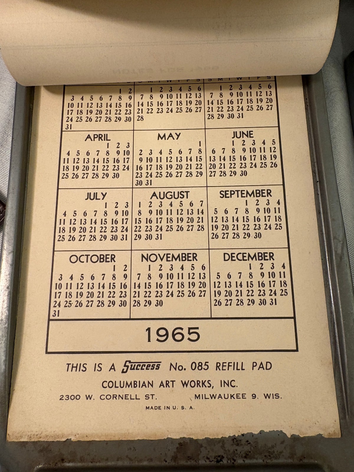 Vtg Lot: Gas station DESK CALENDAR 1965 & Bates METAL ADDRESS FLIP FINDER