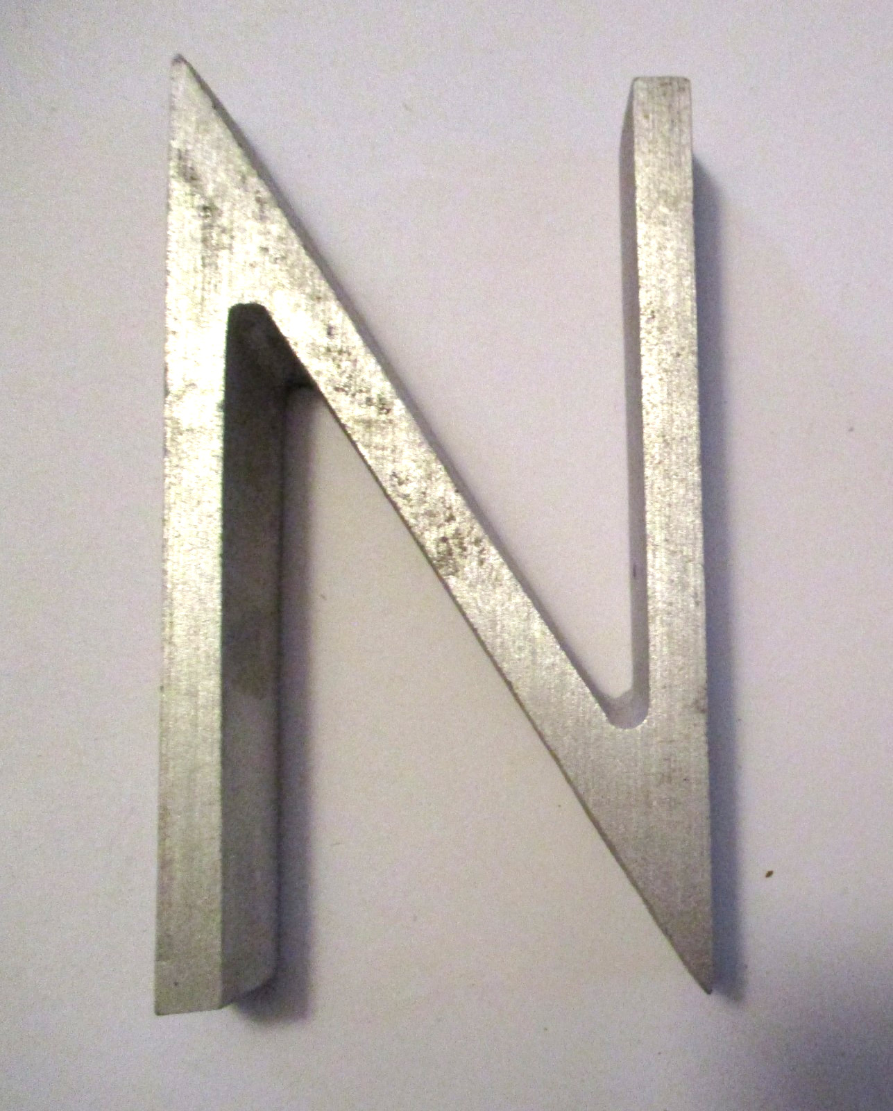 VINTAGE 5 in. ALUMINUM LETTER N ~ SIGN CRAFTS ART STEAMPUNK NAME HOME HOUSE ~ #4