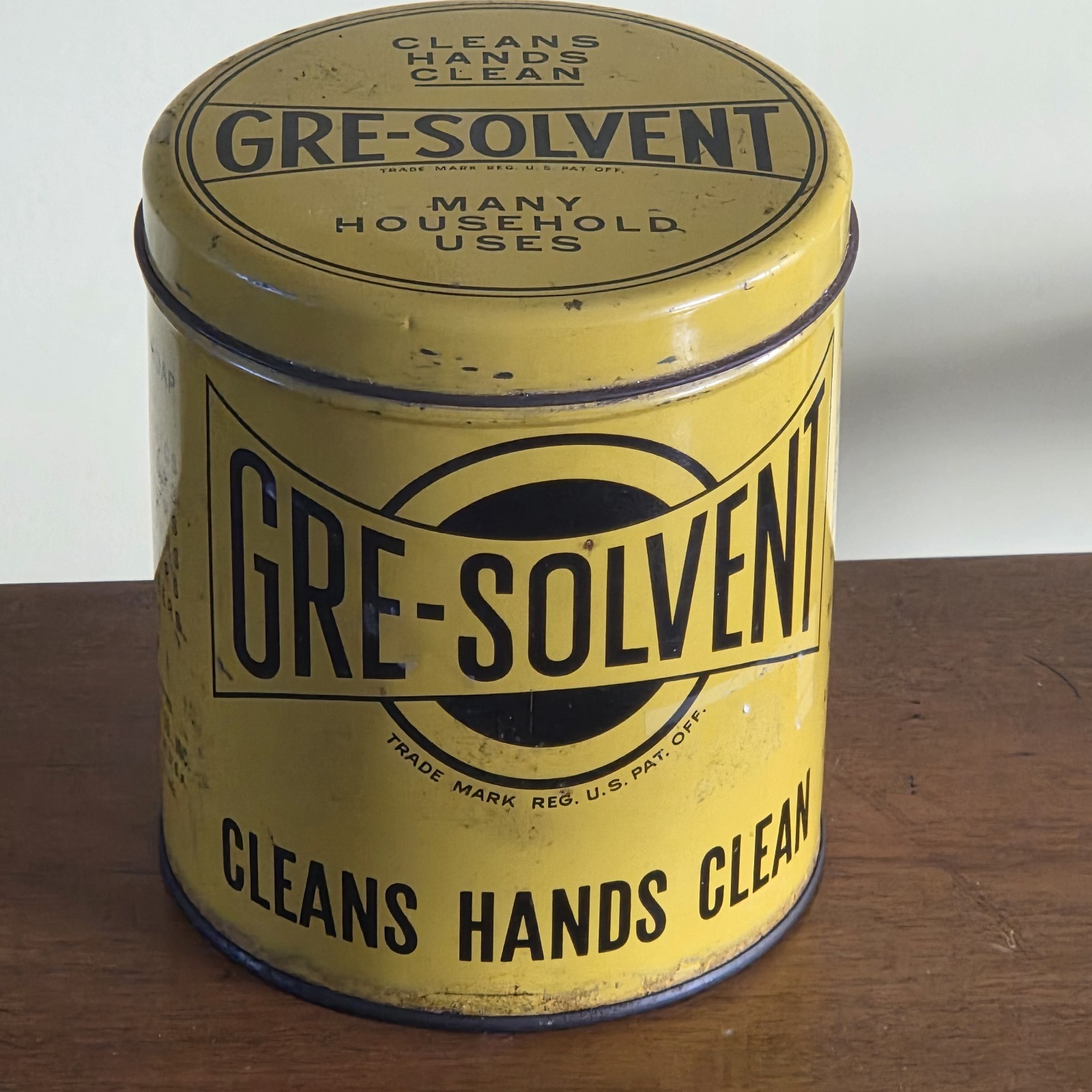 Vintage Art Deco Yellow & Black Gre-Solvent Hand Cleaner 3lb Tin Can 5″ x 4″
