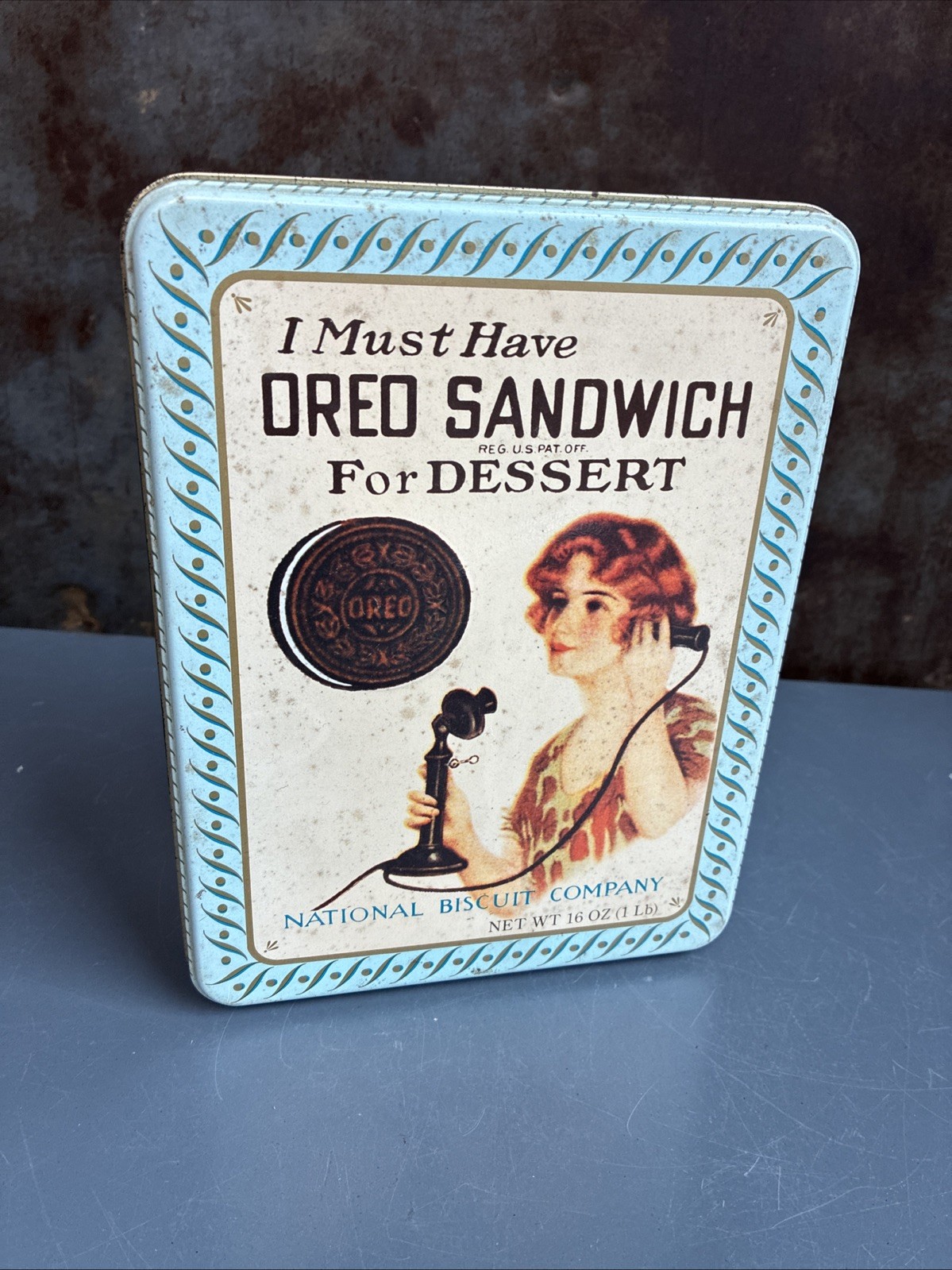 Vintage 1986 Oreo Cookie Tin “I Must Have an Oreo Sandwich For Dessert”