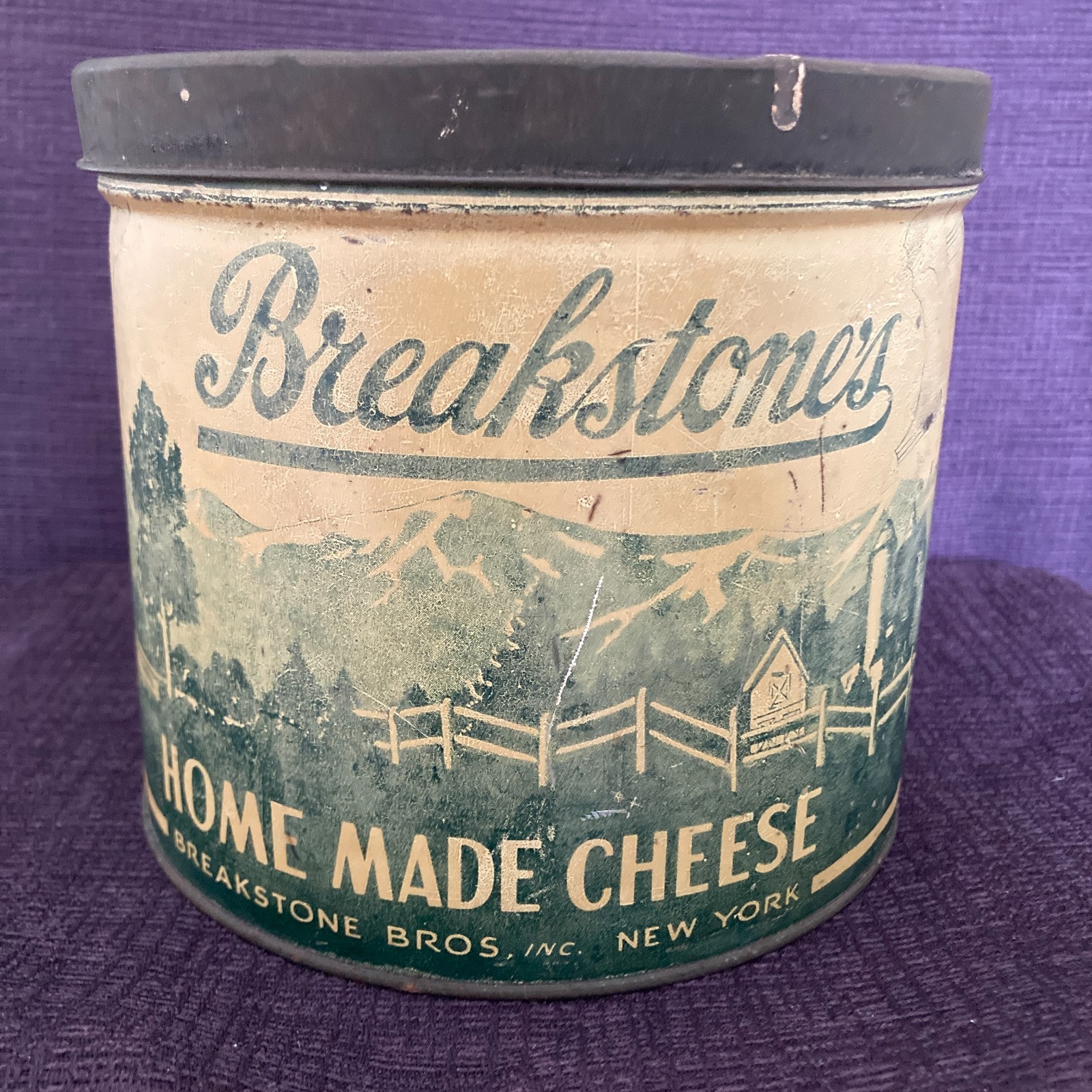 Tin Breakstone’s Home Made Cheese New York Separating top double seam -Some rust
