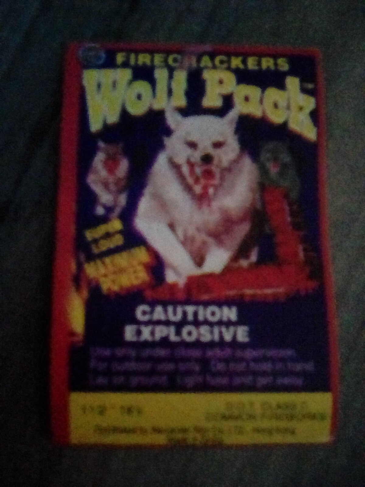 Firecracker Label WOLF PACK 16s SIZE PACK LABEL GREAT CONDITION SEE PIX