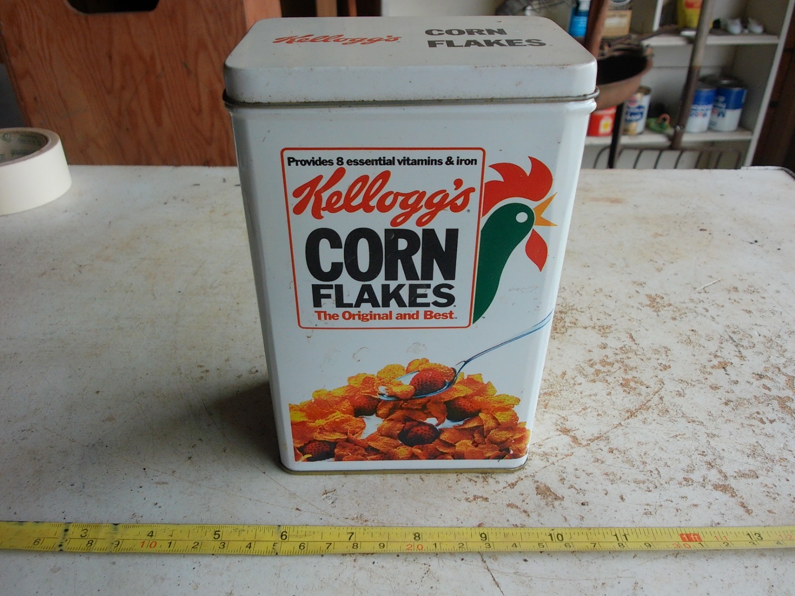 Vintage Empty Tin Kellogg’s Corn Flakes 1984 Lot 26-21