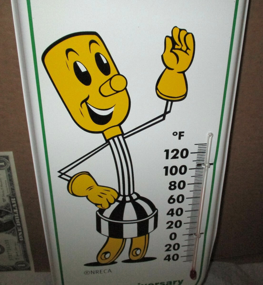 WILLIE WIREDHAND – ORIGINAL – 75th Anniversary – THERMOMETER SIGN – Still In Box