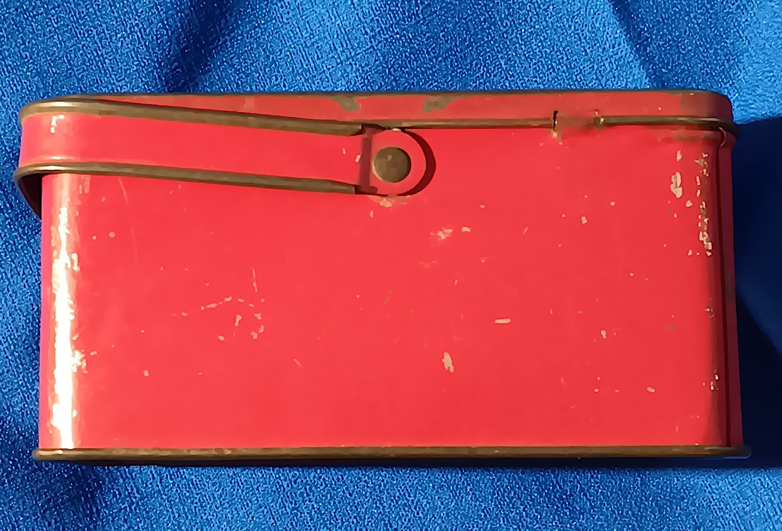 Vintage 1940’s Tindeco Red Lunch Pail Tin Box Basket w/Handle 6″ x 4″ X 3″