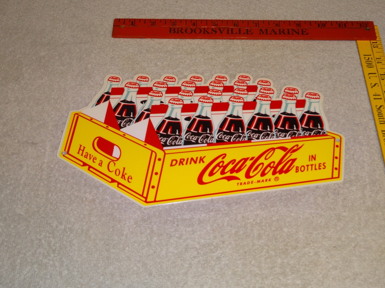 VINTAGE DRINK COCA COLA IN BOTTLES 24 PACK DIE-CUT CASE 12″ METAL SODA GAS SIGN!