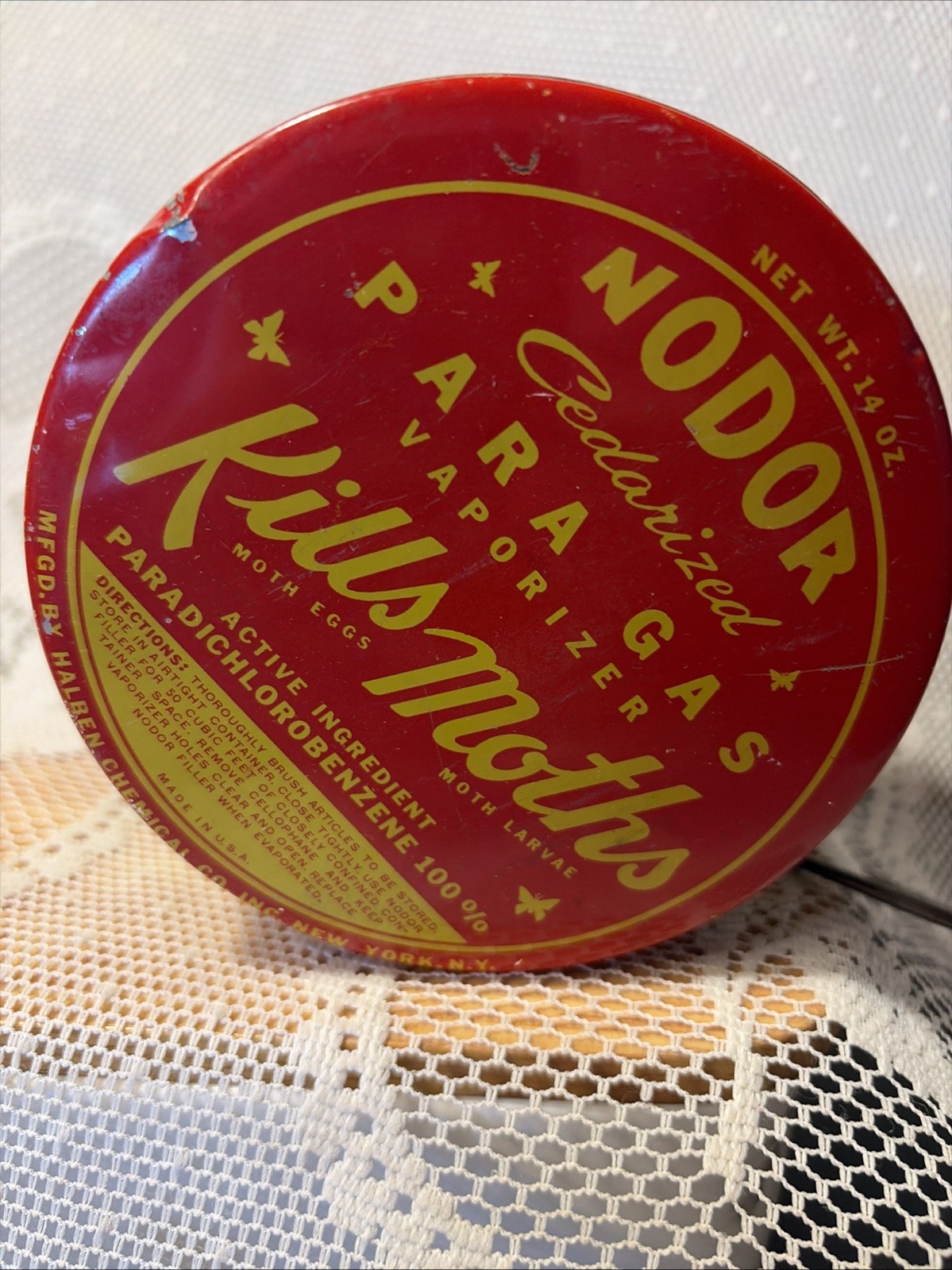 Vintage Double sided 14oz Tin NODOR Cedarized Para Gas Kills Moth Nostalgic