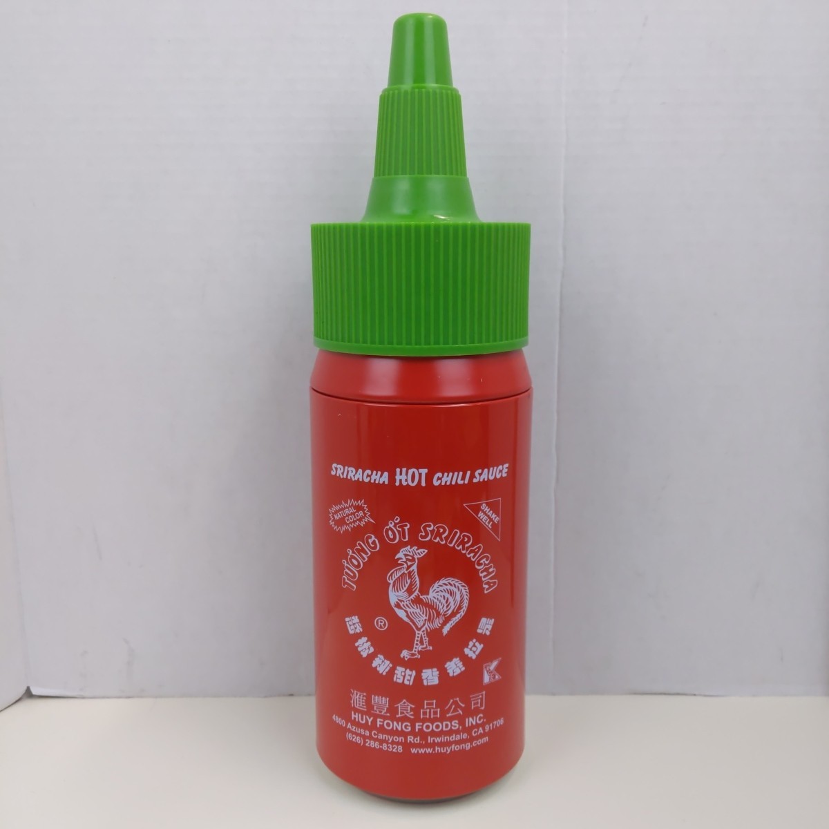 Huy Fong Sriracha Hot Chili Sauce Keep It Spicy Metal Can Storage Tin