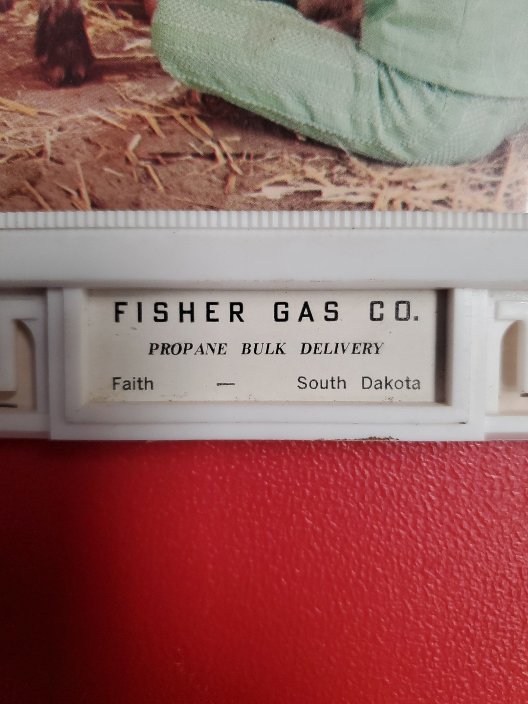 1975 Thermometer & Calendar w/ Picture – Fisher Gas Co., Faith South Dakota