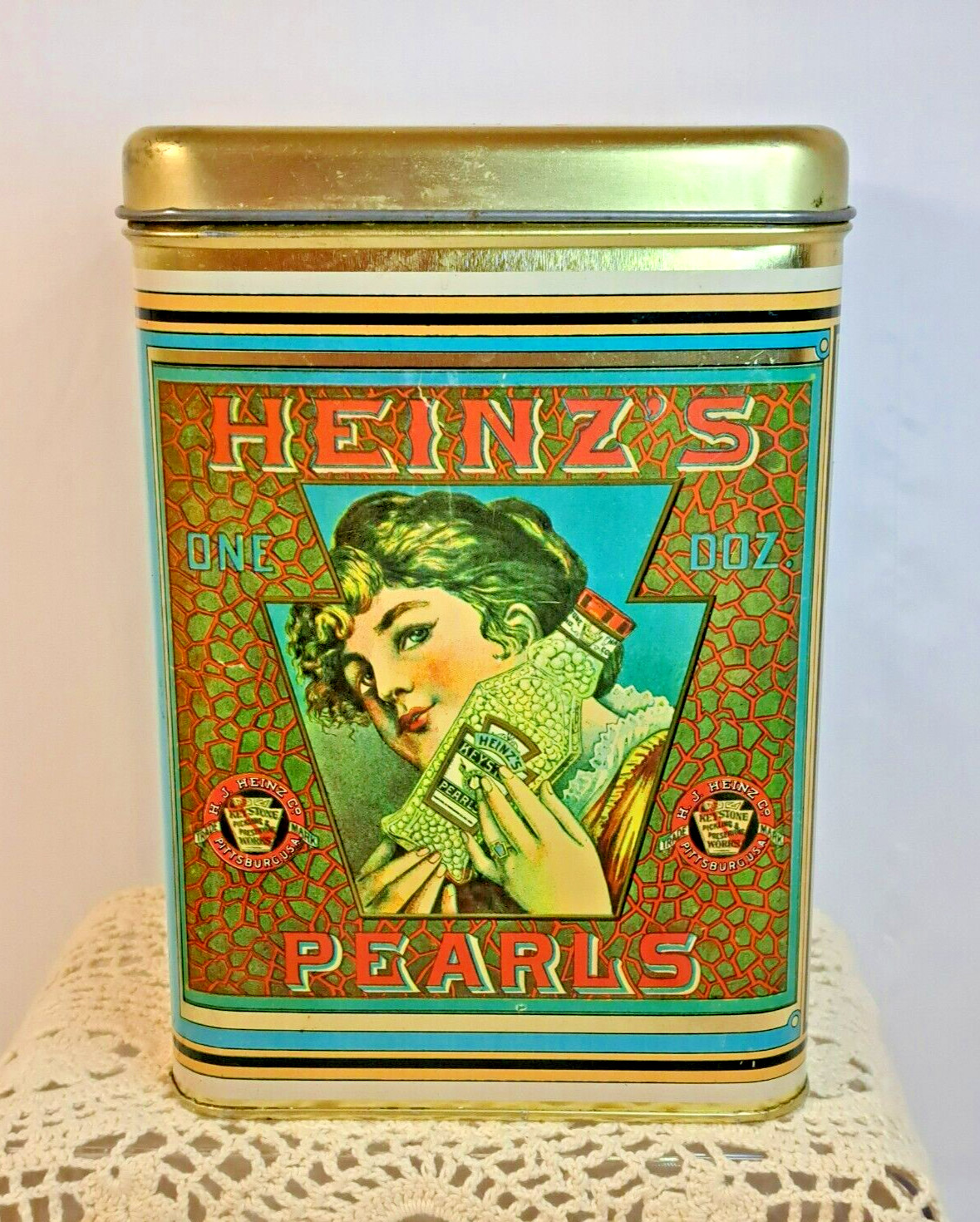 1970’s Heinz’s Pearls Tin Canister – Cheinco – 8.75″