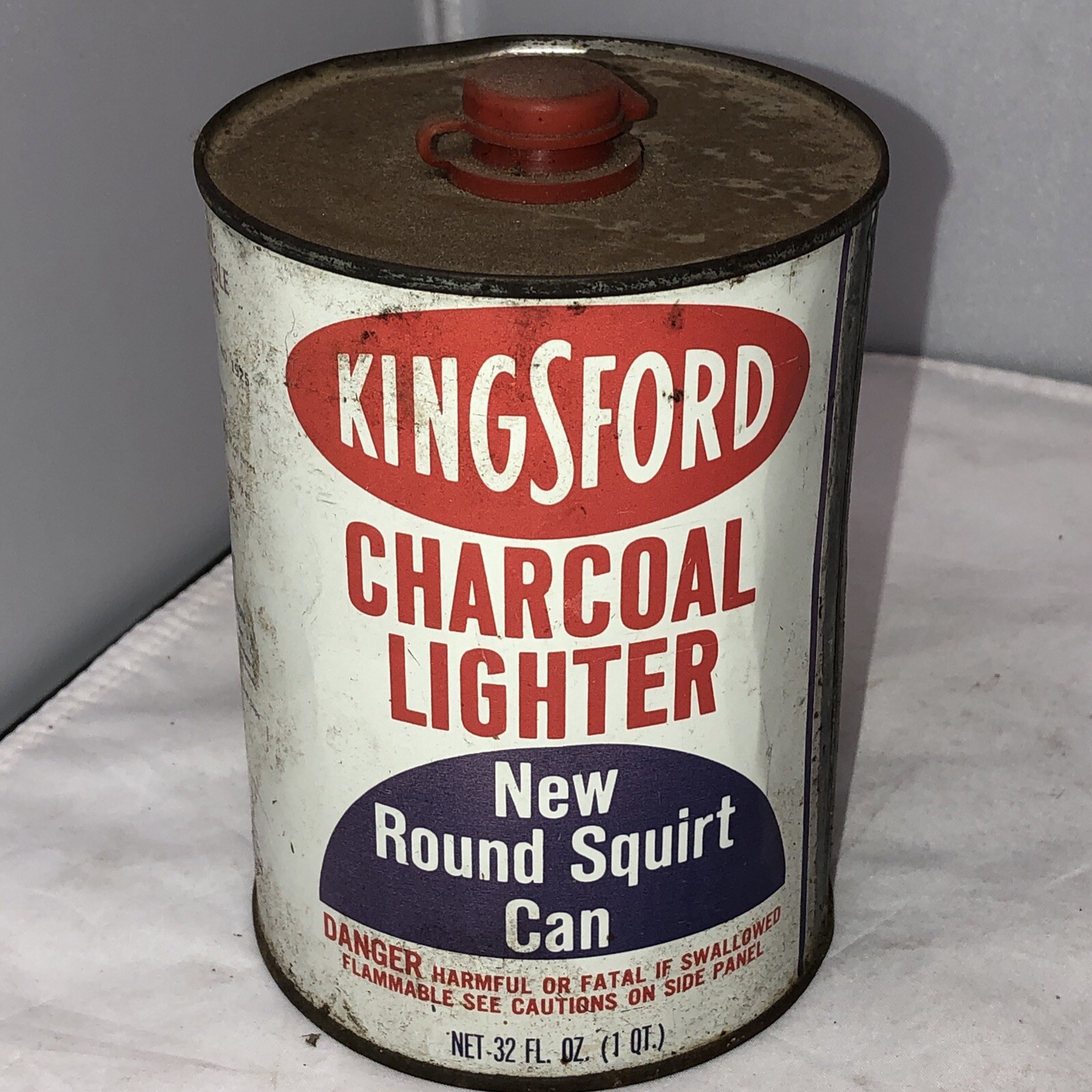 Vintage Kingsford Charcoal Lighter in New Round Squirt Can Tin Empty Rare!
