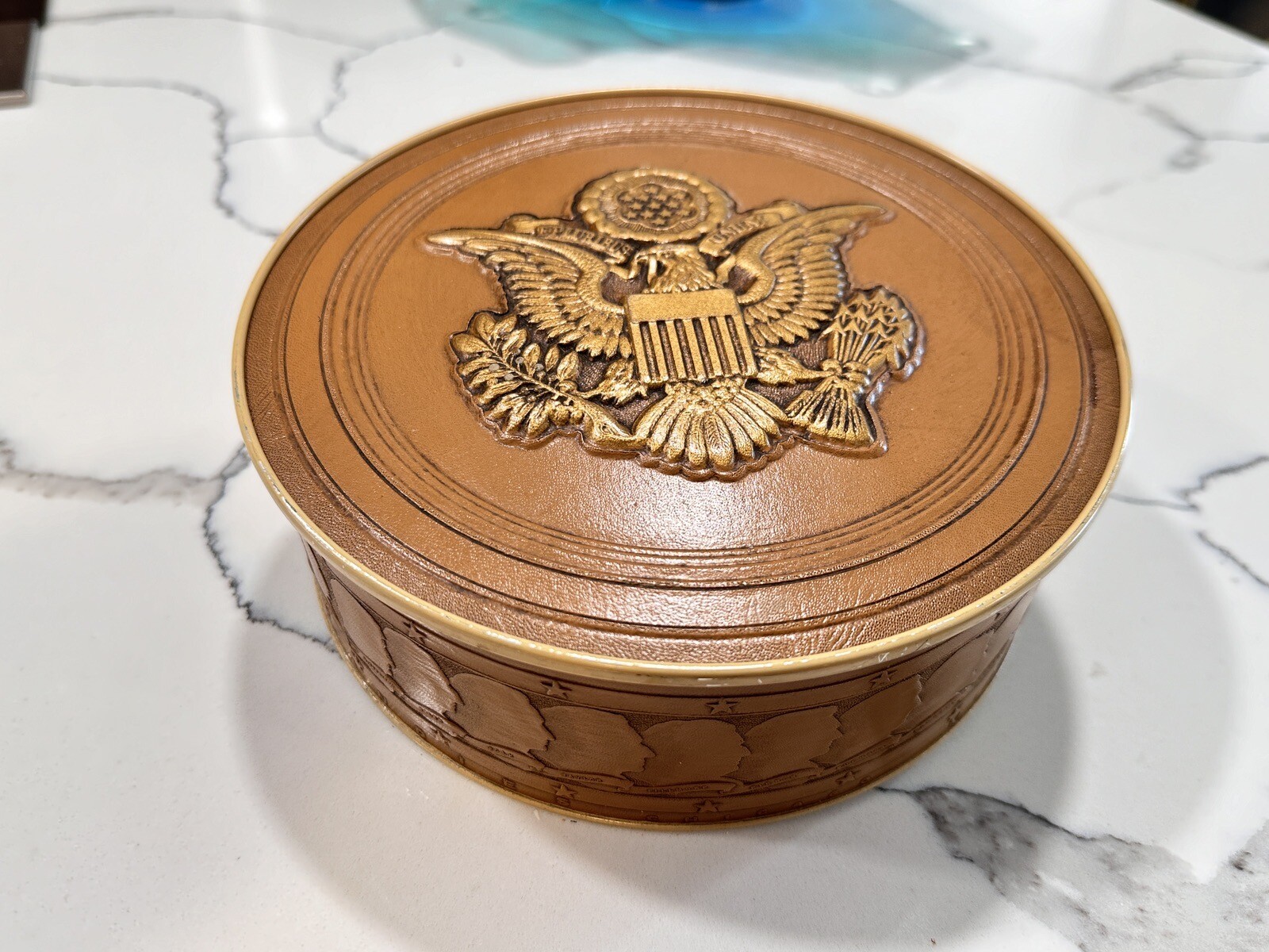 1940s Mrs. Steven’s Candy Chicago Tin Embossed Presidential Seal & 31 Presidents
