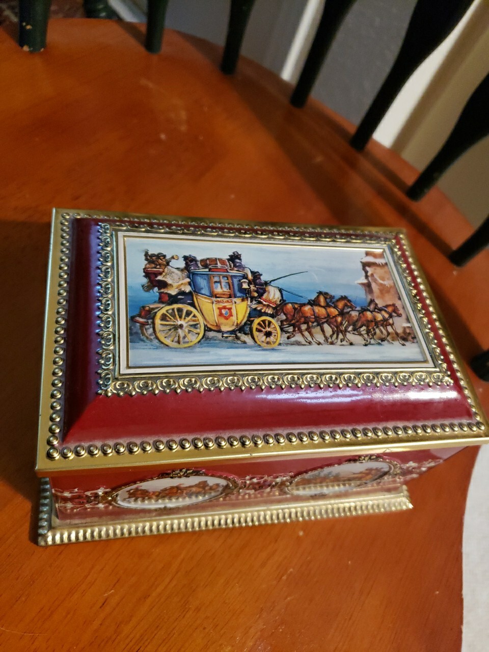 Vintage West German Hinged Lid Candy Tin Klann Quality 7 x 4.75 x 4″