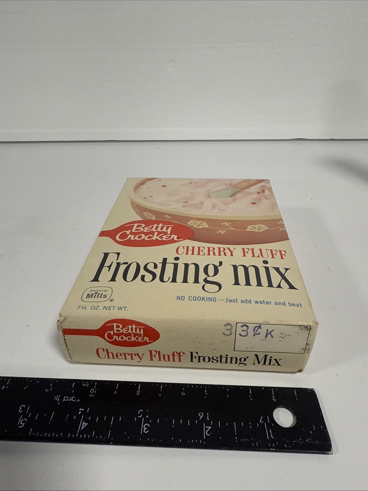 Vintage 1963 Betty Crocker Cherry Fluff Frosting Mix Box Sealed Display PYREX??