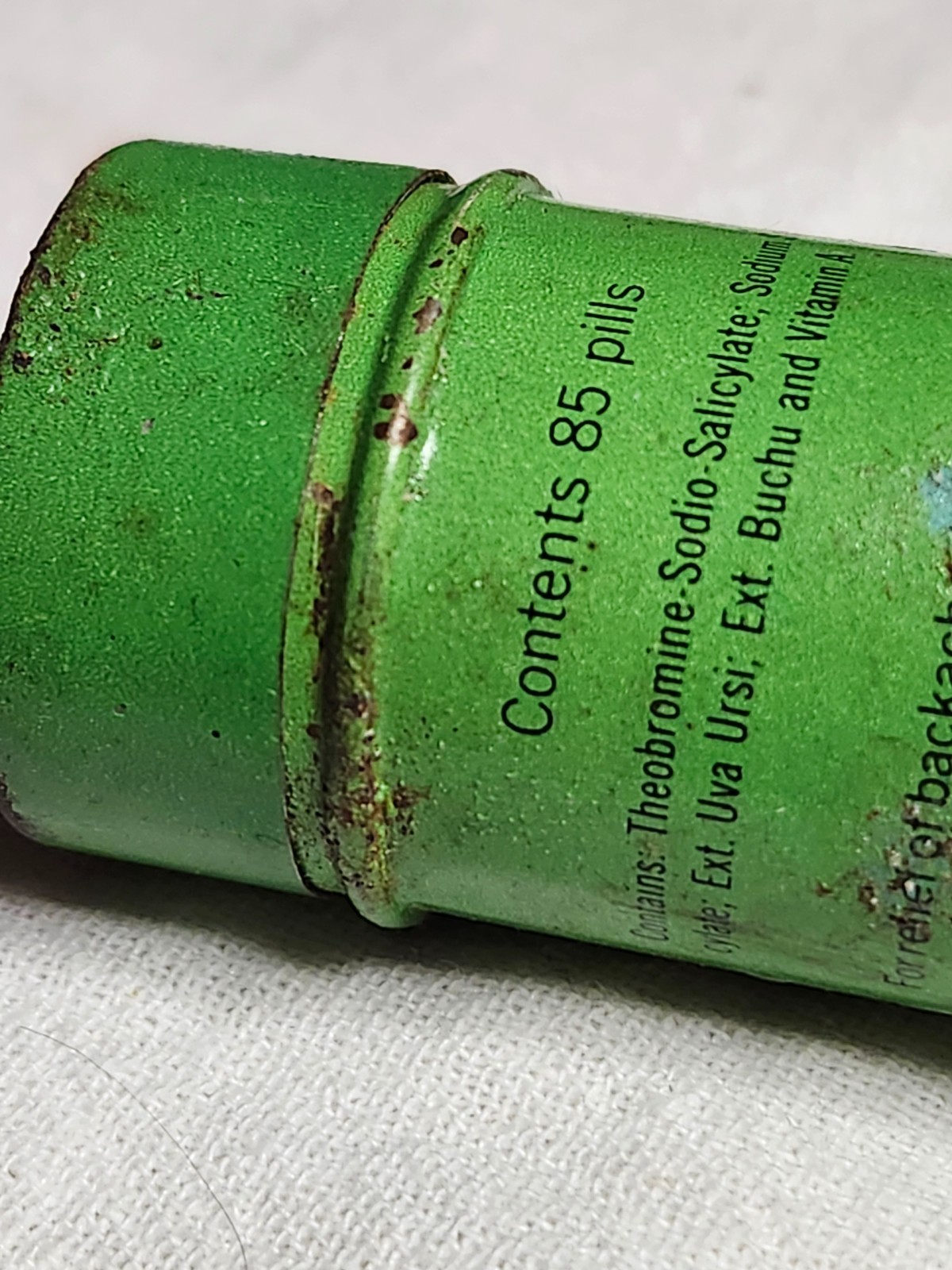 Vintage Doan’s Pills Tin Used for Backache Relief at one Time