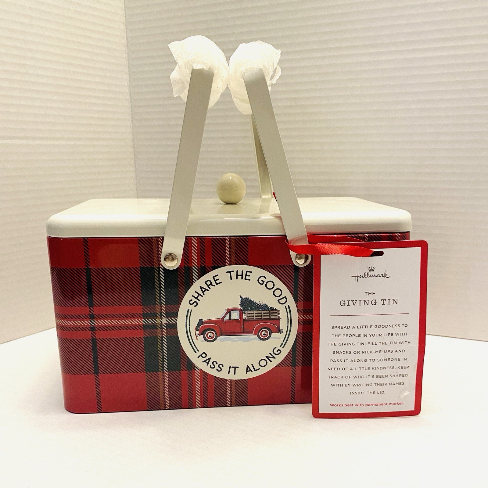 Hallmark The Giving Gift Tin Share The Good Pass It Along Red Plaid With Handles