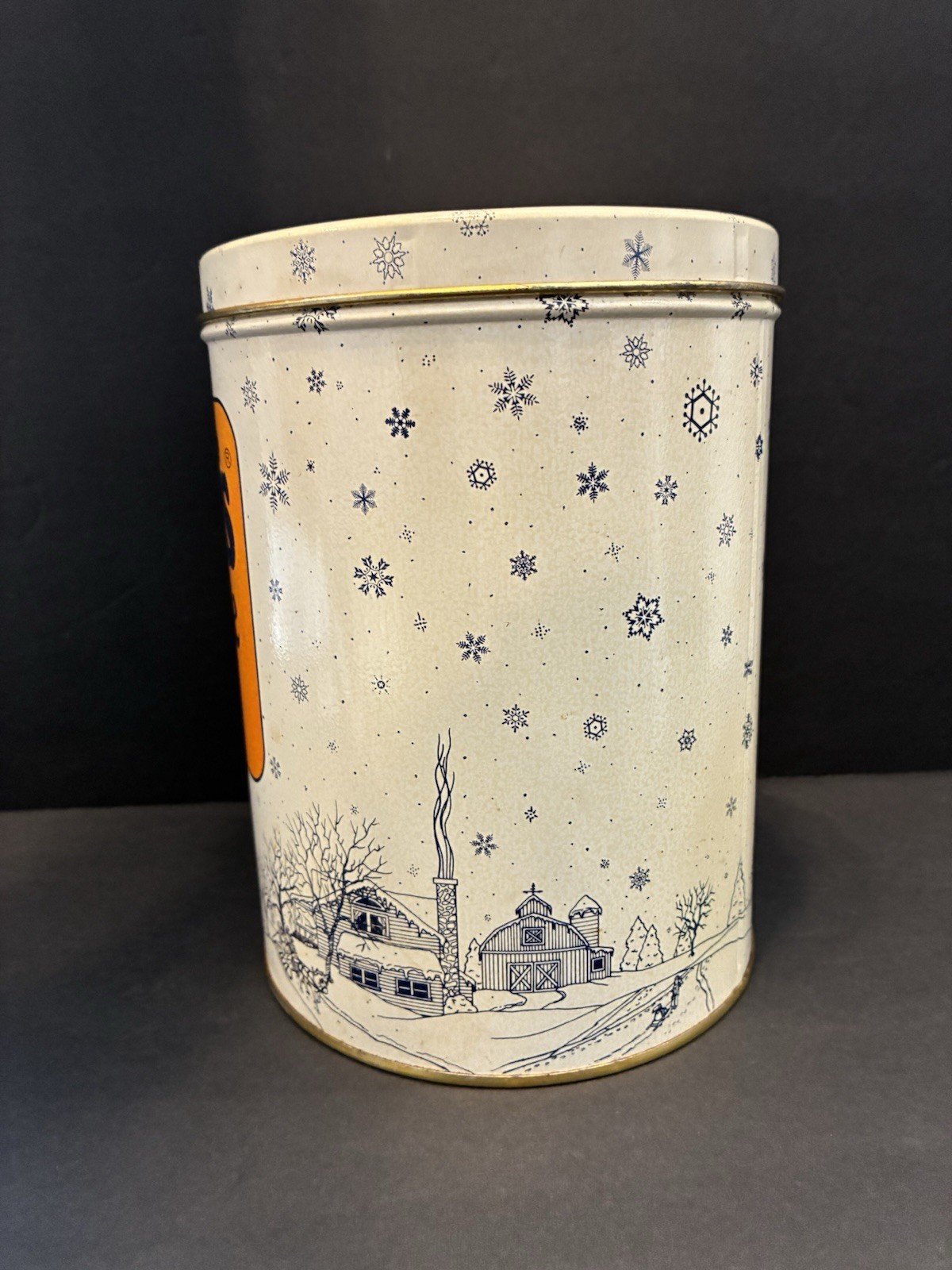 Vintage 1985 Uncle Bens Rice Tin..Christmas Winter Snowflake Scene