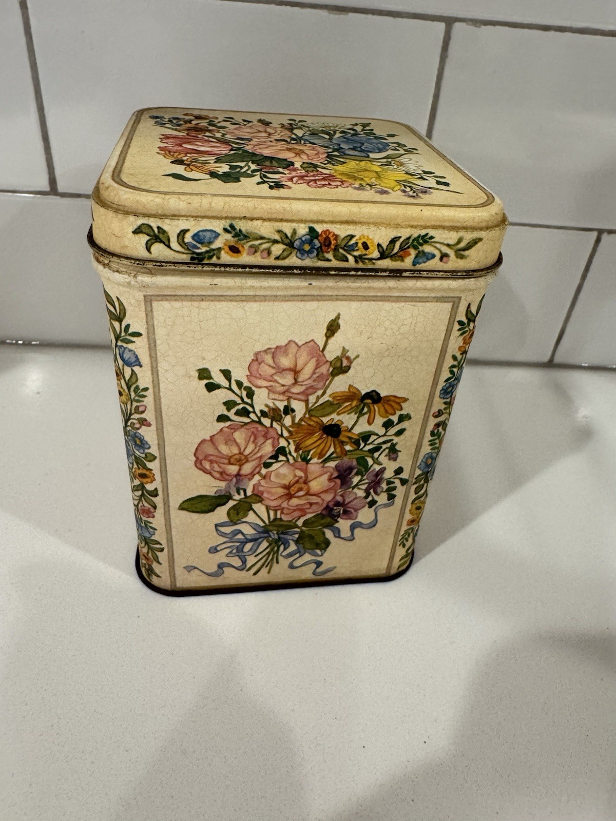 1970s Hallmark Tin Canister Floral Vintage Shabby Chic Cottage Decor