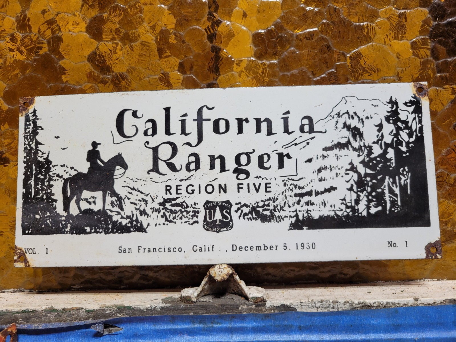 VINTAGE CALIFORNIA RANGER PORCELAIN SIGN COMMEMORATIVE US FOREST SERVICE PLAQUE