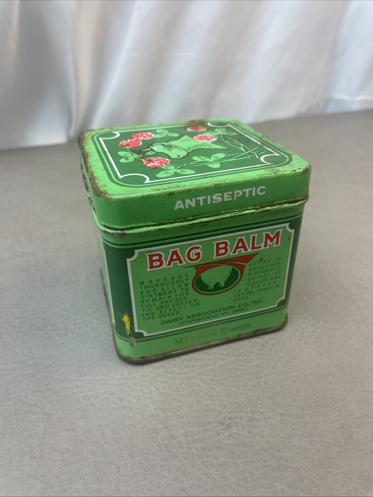 Vintage 10oz Bag Balm Green Square Metal Tin Vermont’s Original Ointment Decor