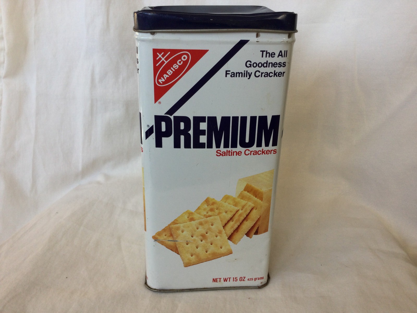 Vintage 1978 Nabisco Premium Saltine Cracker Tin Dark Blue Lid 15 Oz. PS