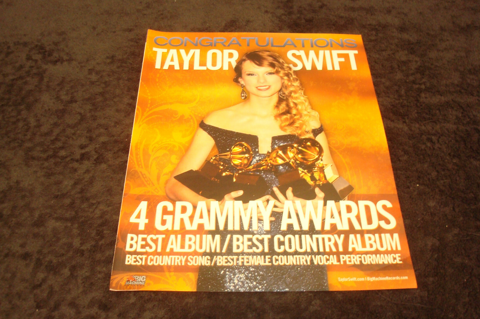 TAYLOR SWIFT 2009 Grammy Award Win’s ad for “Fearless” Best Album, Best Country