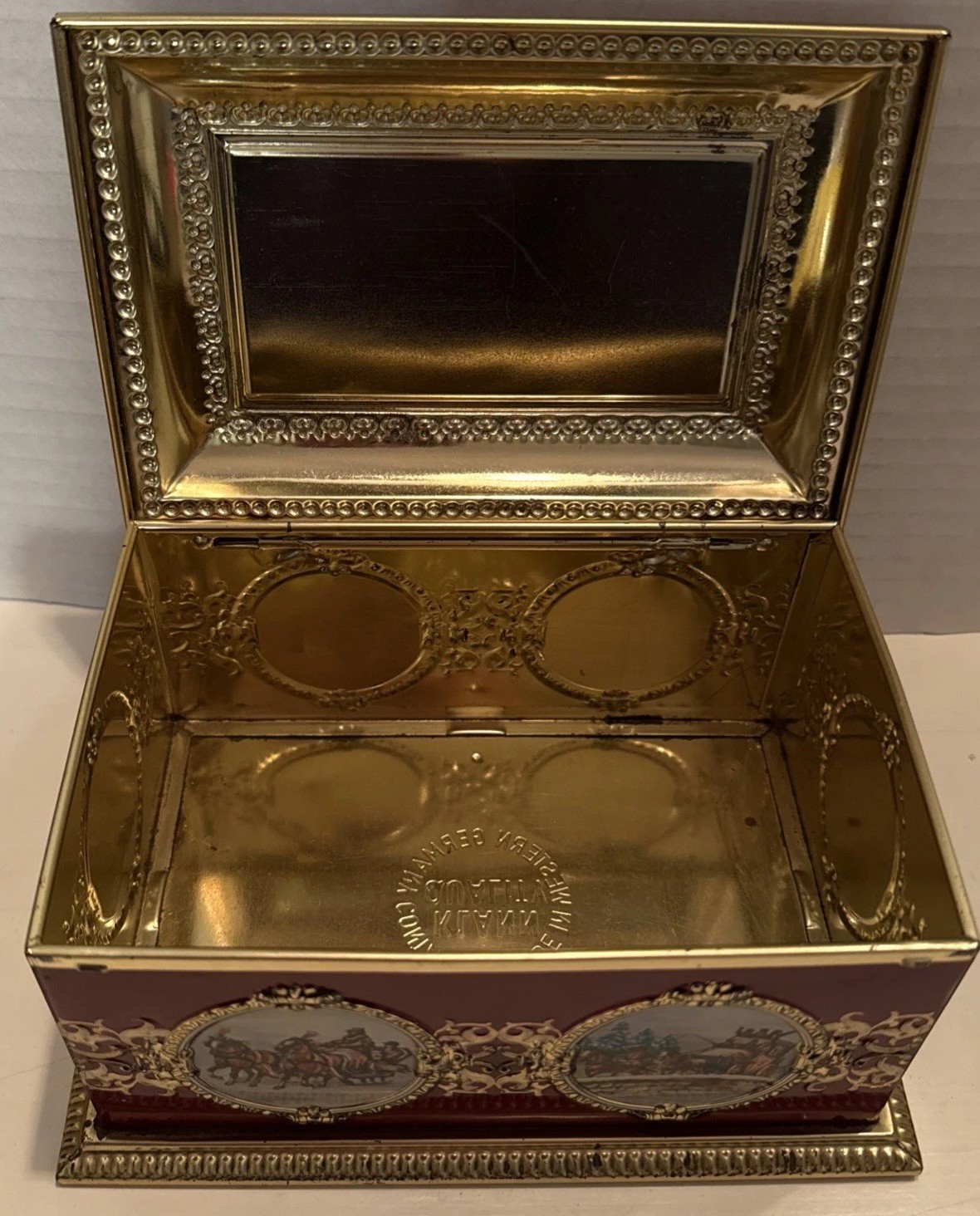 Klann Quality Hinged Lid Metal Tin With Stage Coach Scenes. Made In Germany -EUC