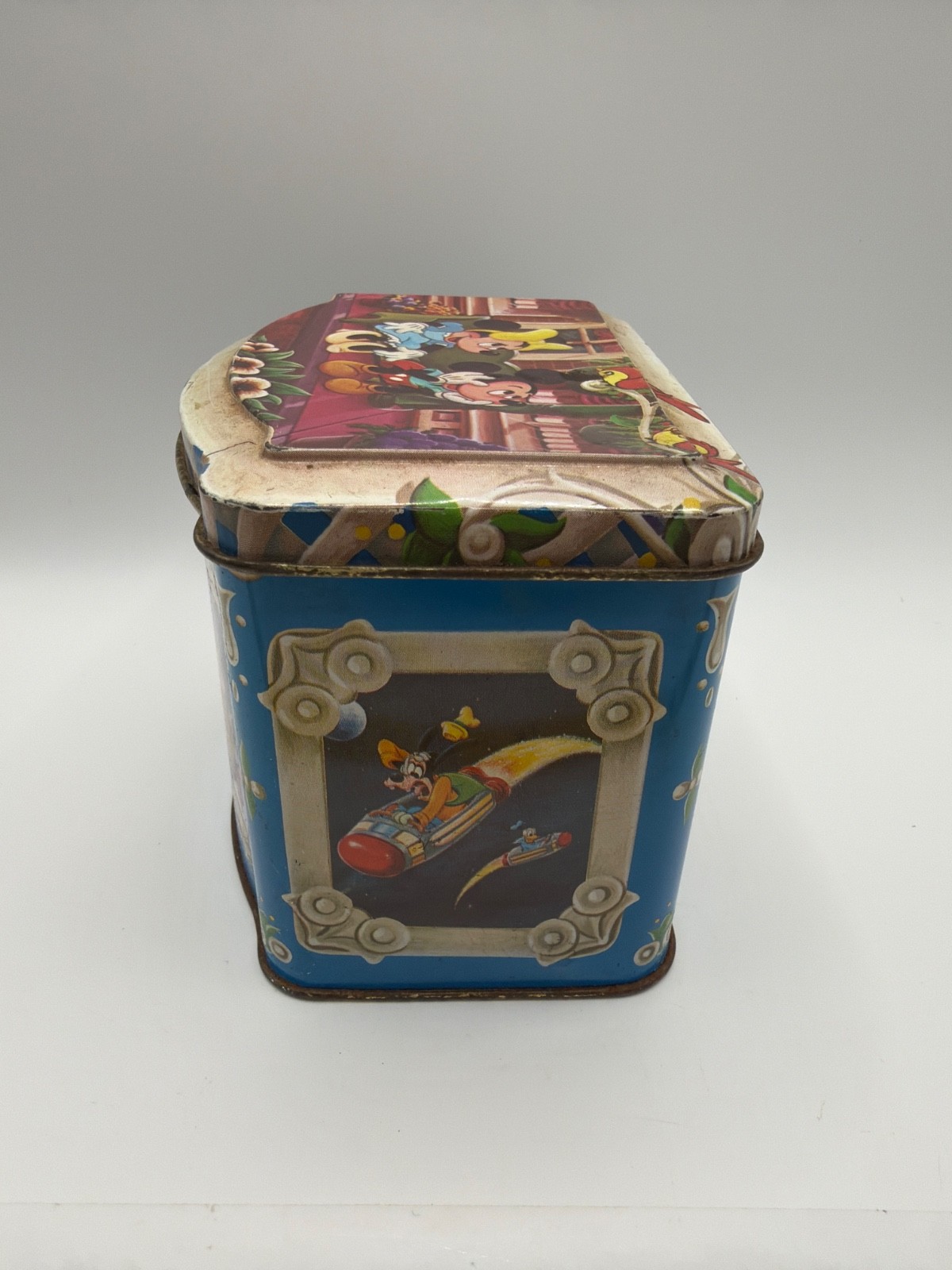 1985 Walt Disney Productions Tin Container Snow White Pluto Donald Duck Mickey