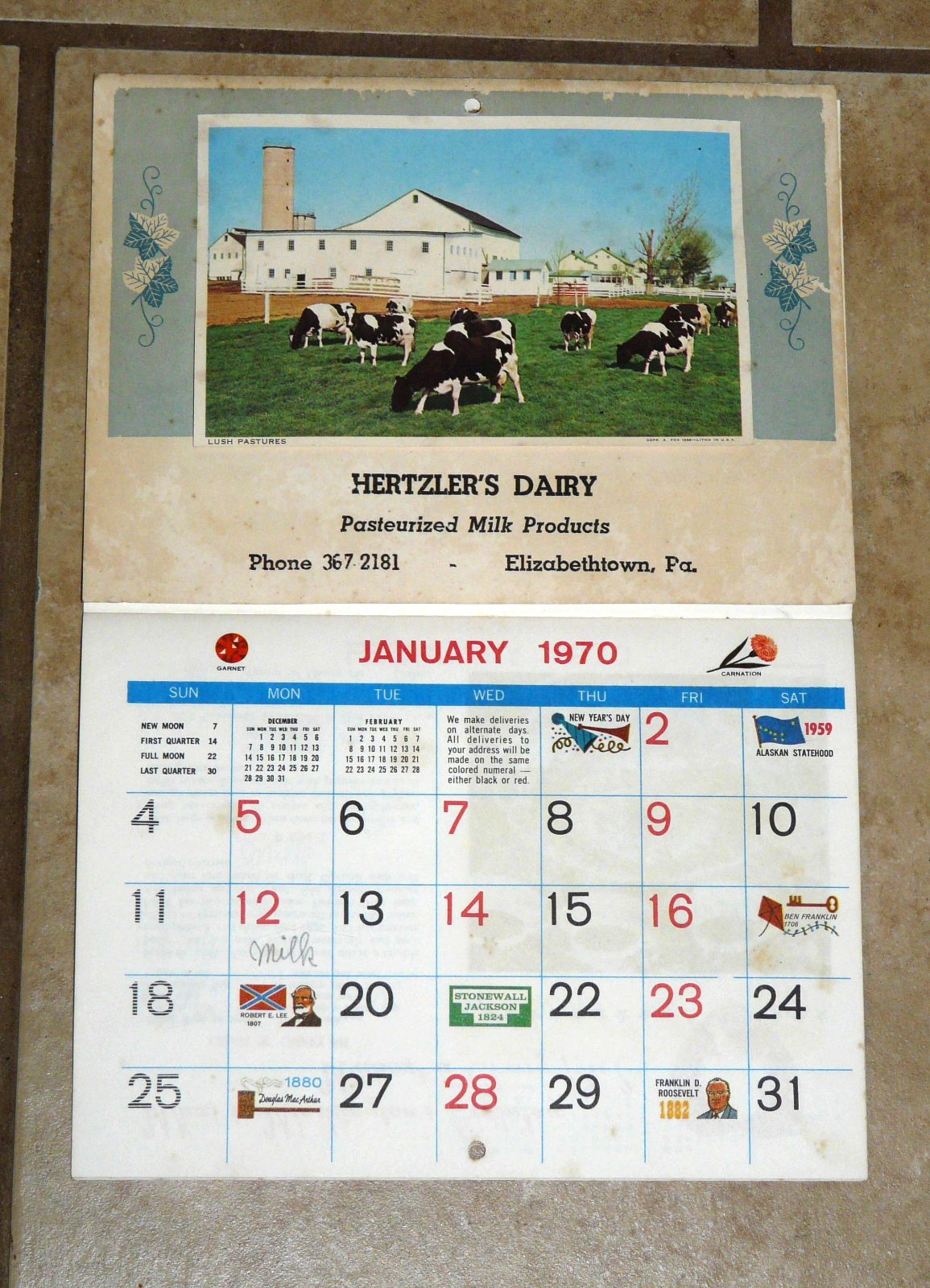 Vintage 1970 Hertzler’s Dairy,Elizabethtown,PA. Farm House,Dairy Cows w/Recipes