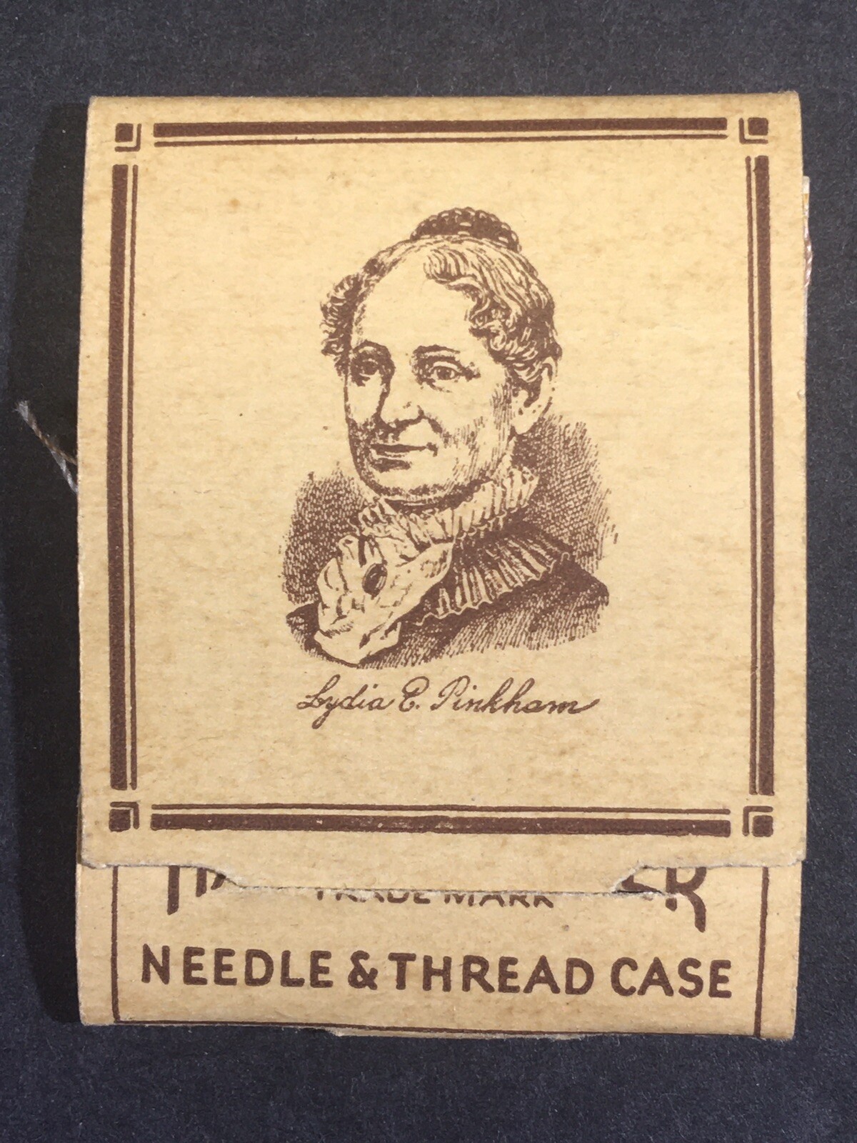Vintage sewing kit advertising Handy Mender Lydia Pinkham