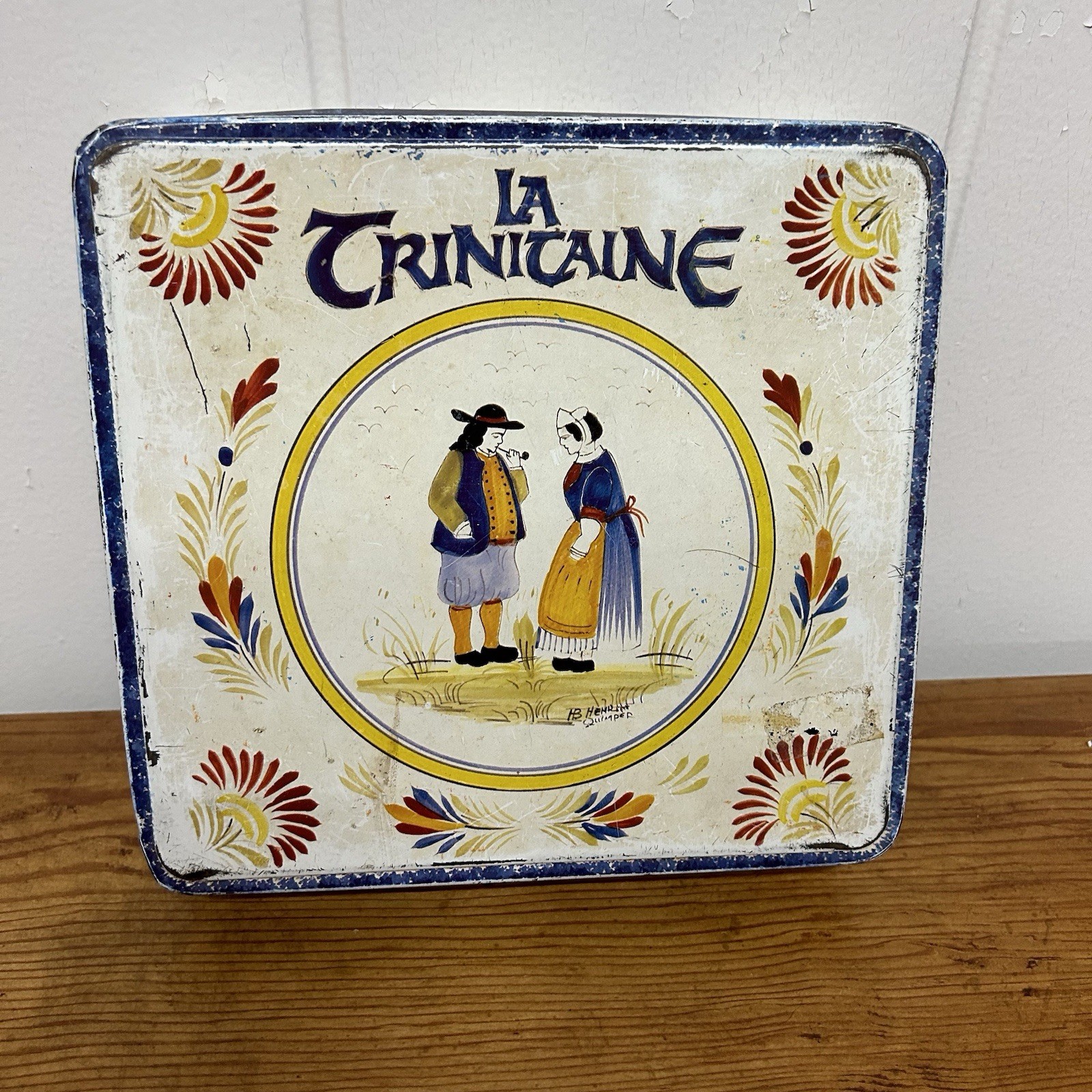 Vintage Cookie Dutch Man Lady Tin Massilly France La Trinitaine Box Container