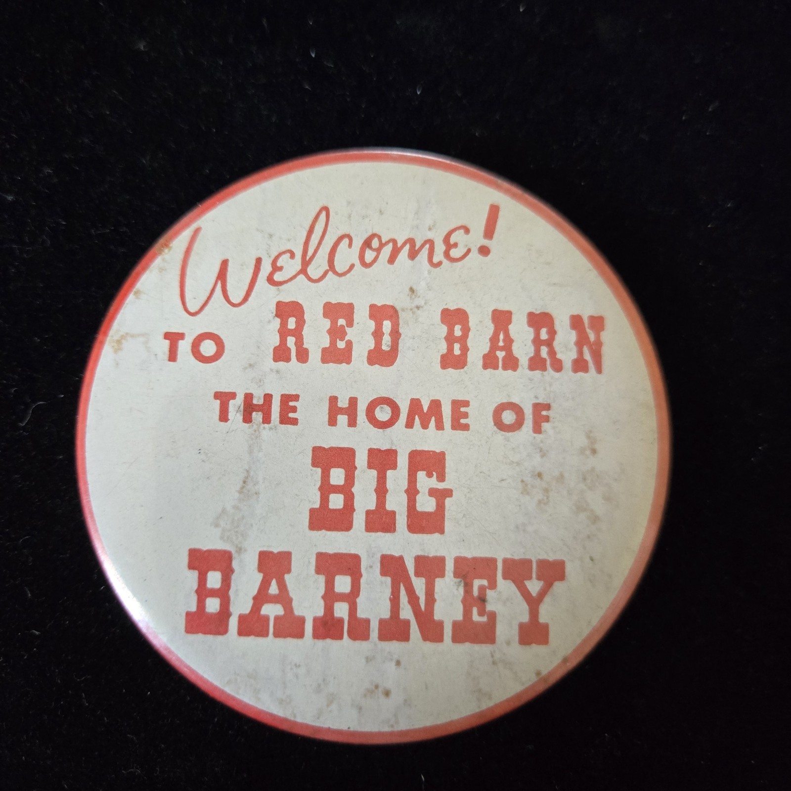 Vintage Red Barn Restaurant Big Barney pin button Pinback advertising Ohio